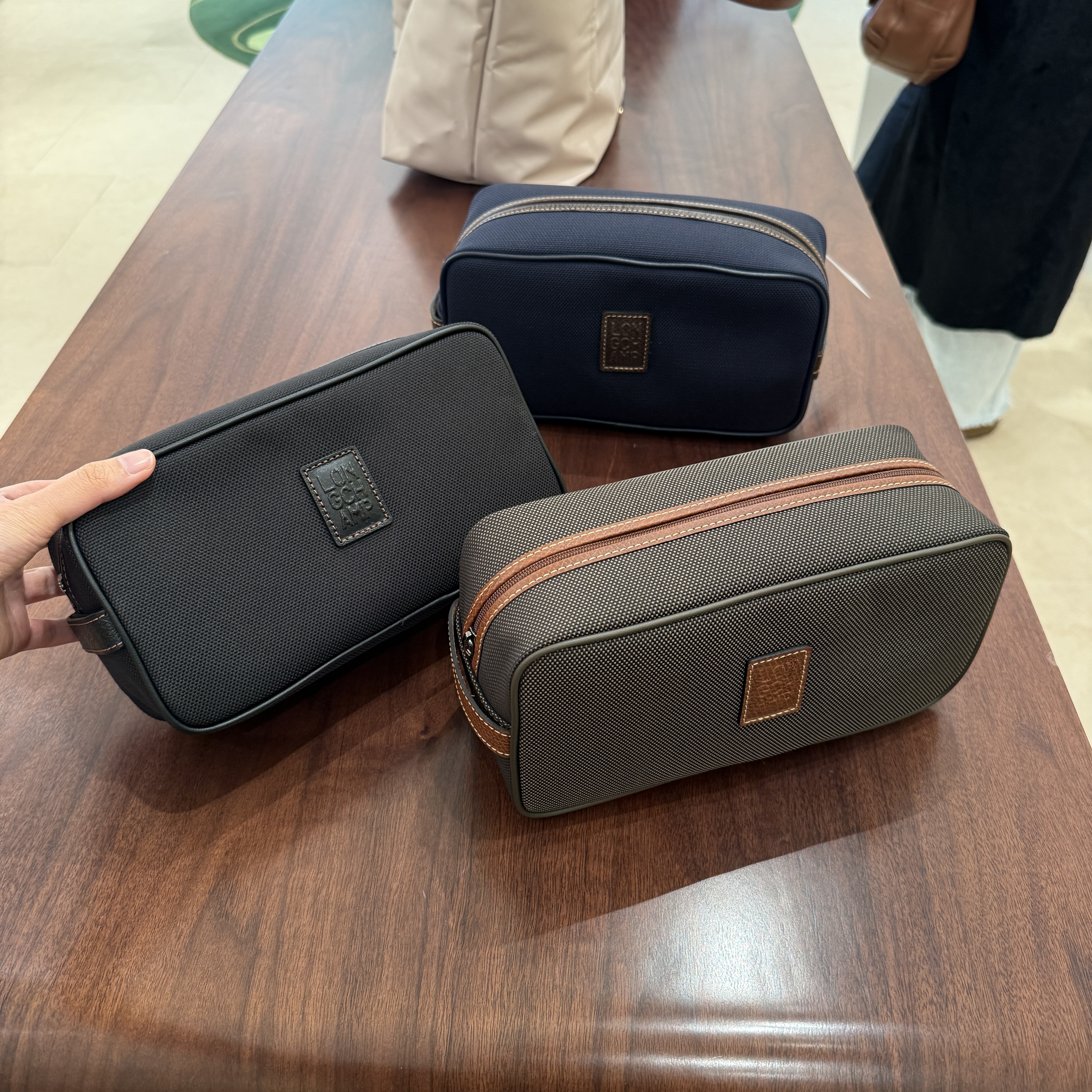 Longchamp Nylon Pouch Wash bag 3 colors L1034