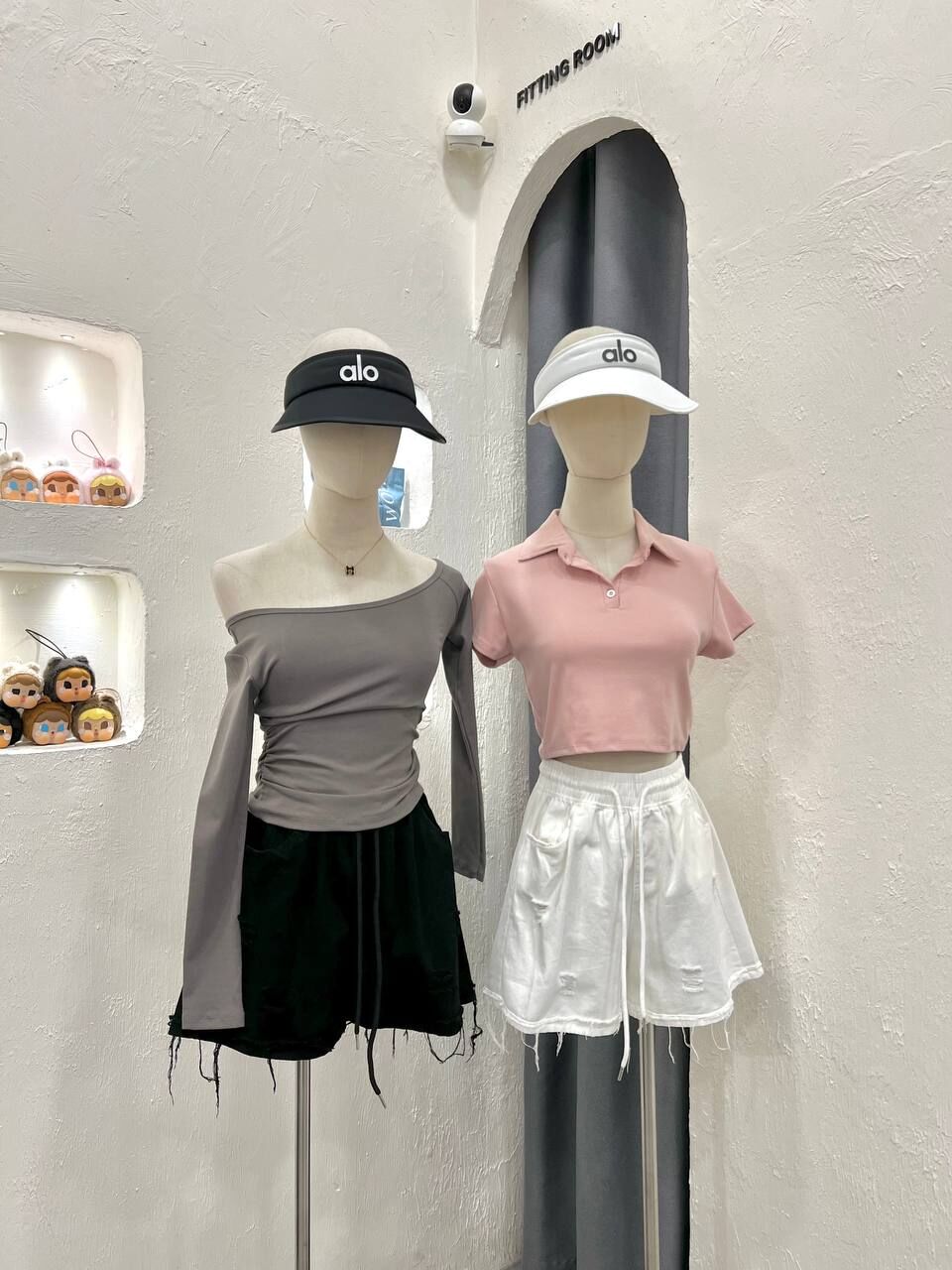 Oversize Ripped Shorts
