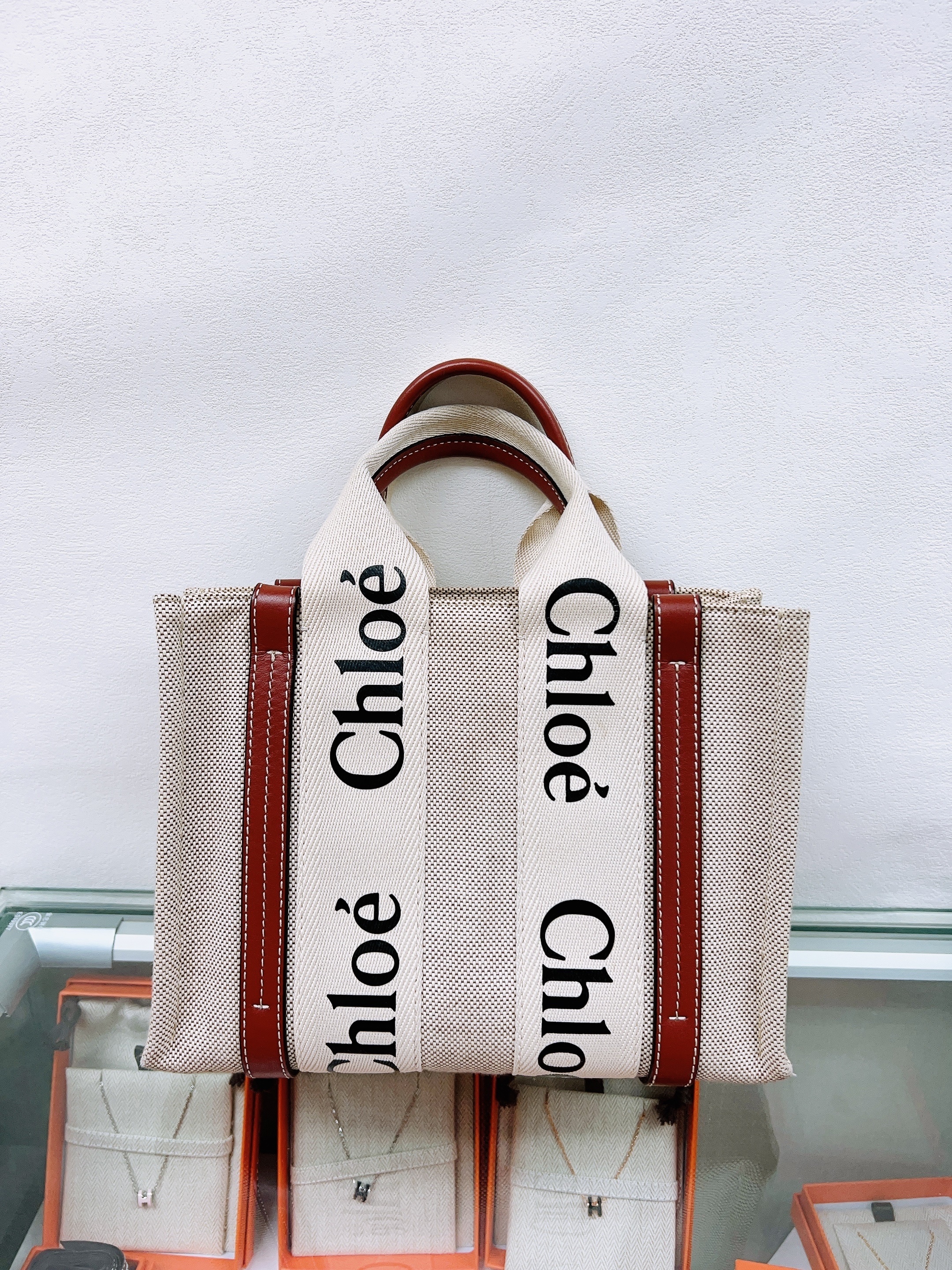 Chloe woody small tan