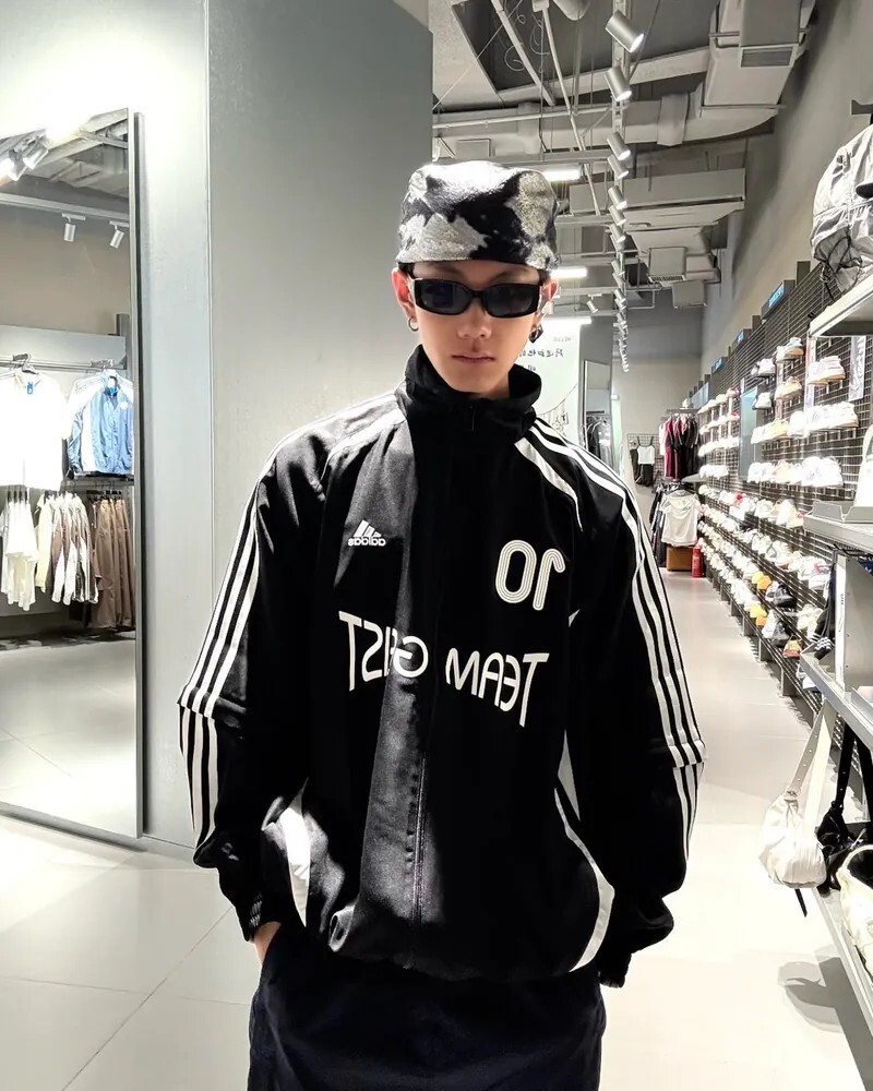 Adiads Originals 科技感賽車風可拆式外套 防風 兩色