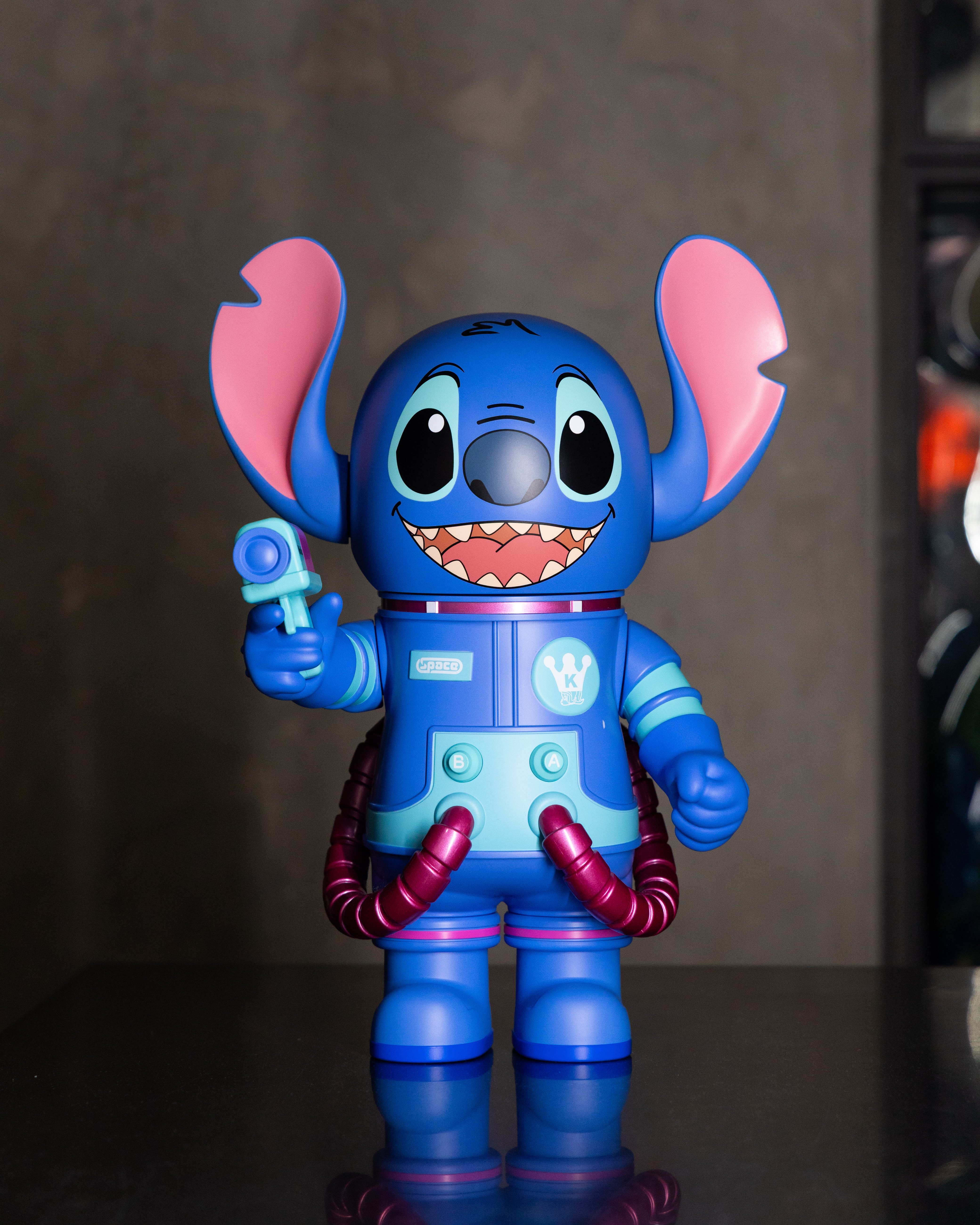 POP MART MEGA SPACE MOLLY STITCH 史迪奇 迪士尼 400%