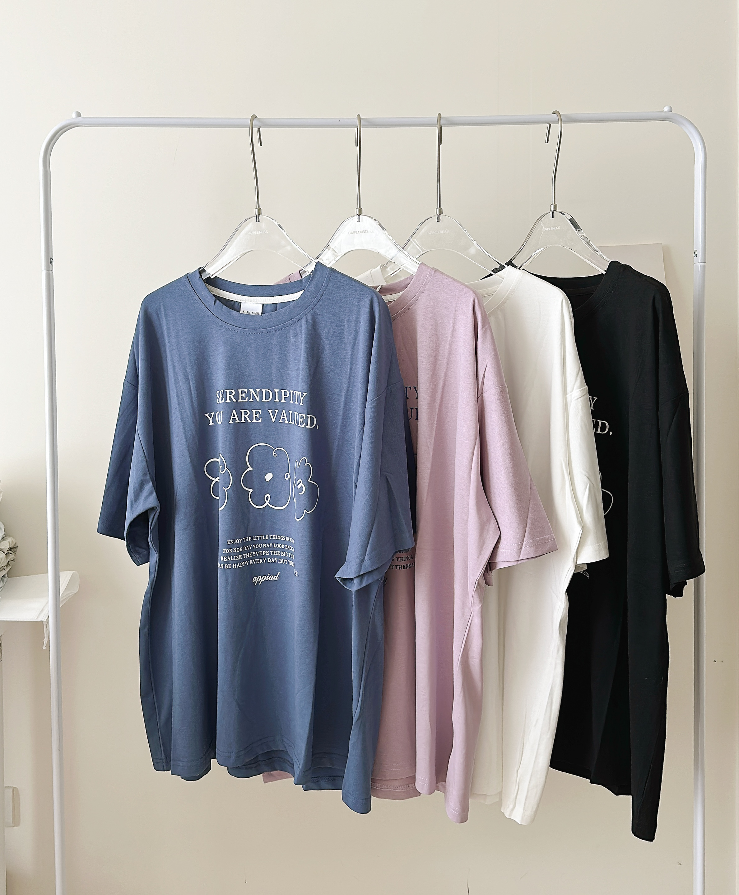 現貨🚚小編私推😍日風小時髦寬版手繪花花t💕共4色