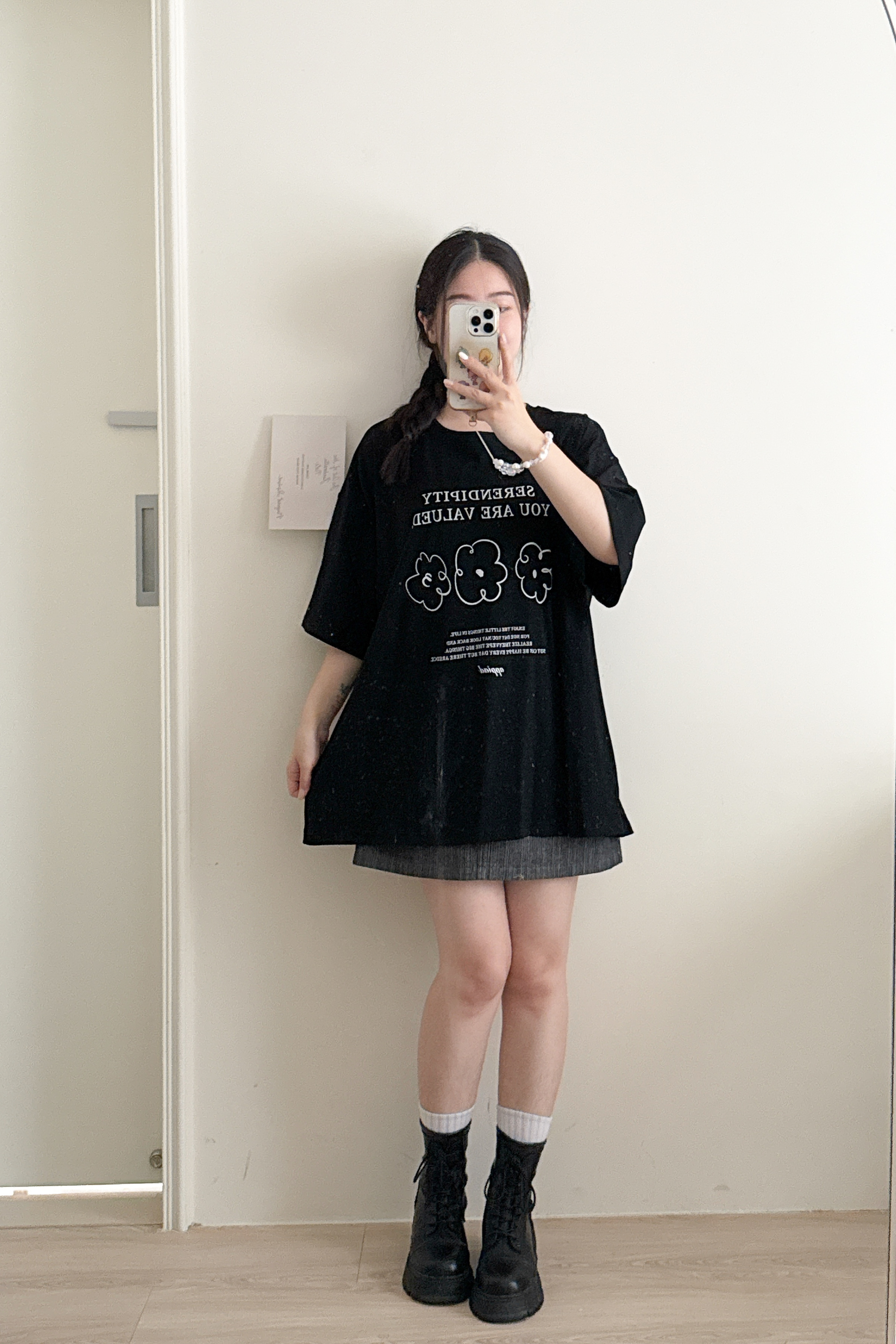 現貨🚚小編私推😍日風小時髦寬版手繪花花t💕共4色