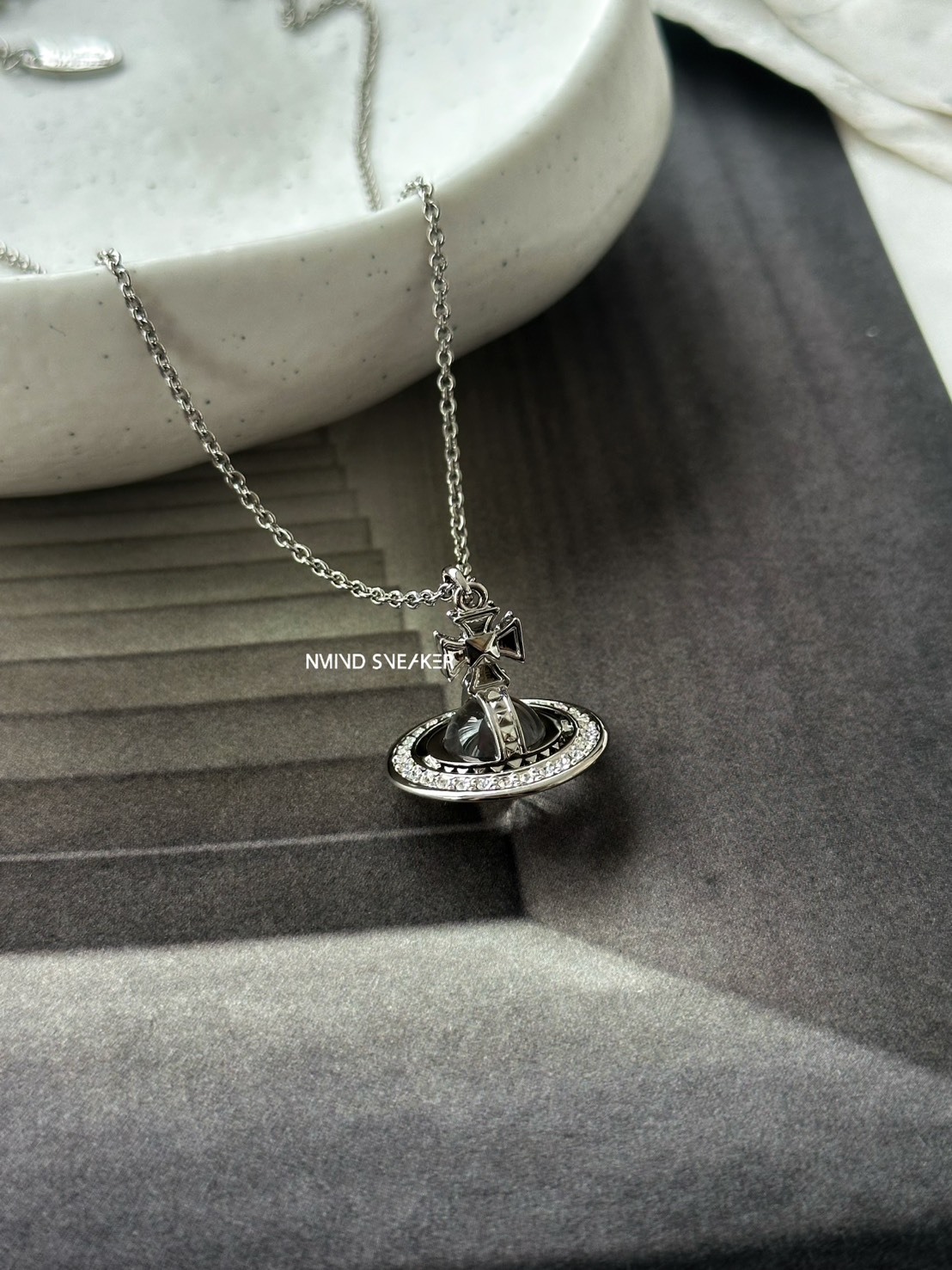 <快速出貨> Vivienne Westwood Pina ORB Necklace 立體透明星球項鍊
