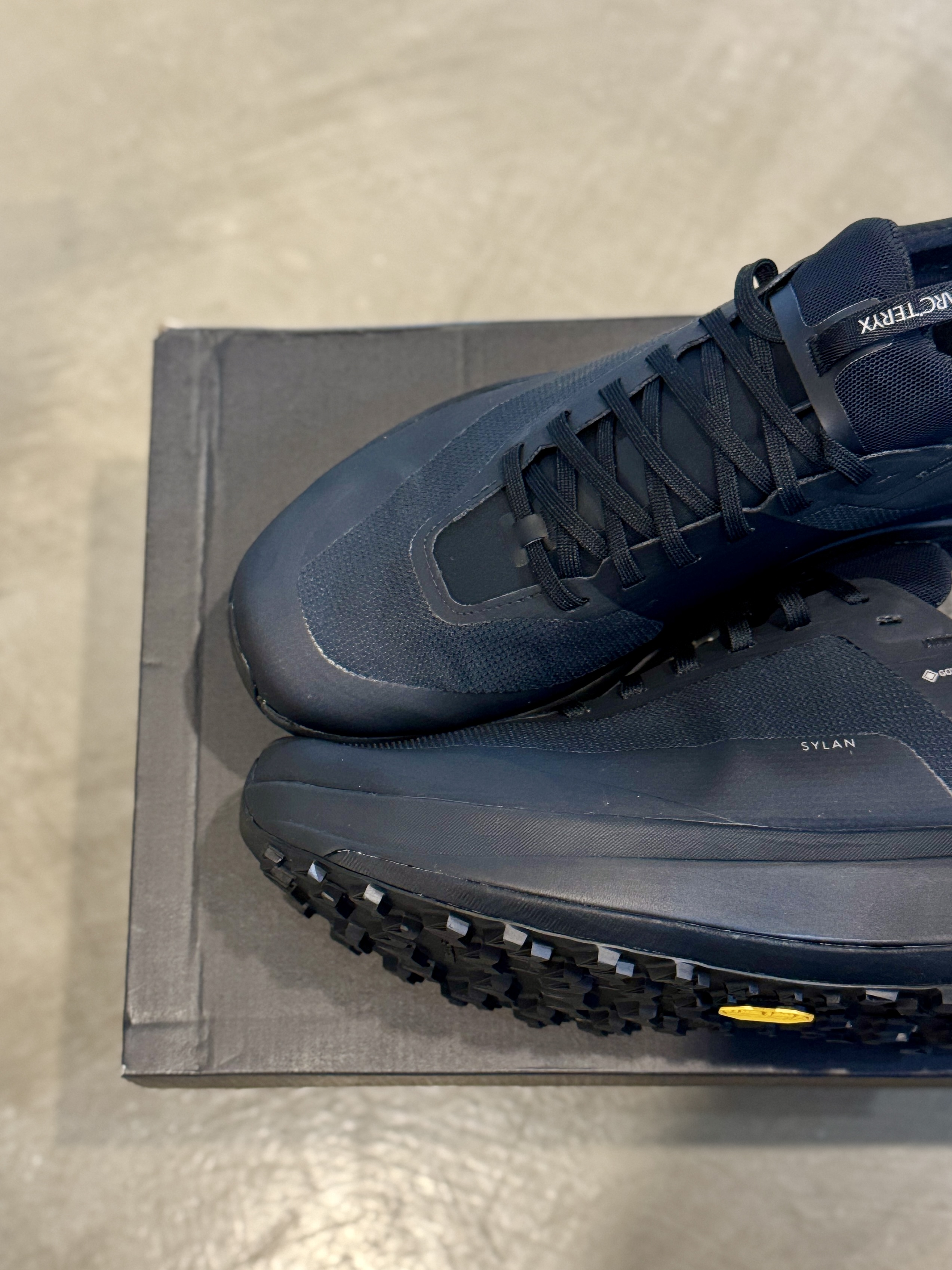 [現貨] Arcteryx Sylan GTX Black