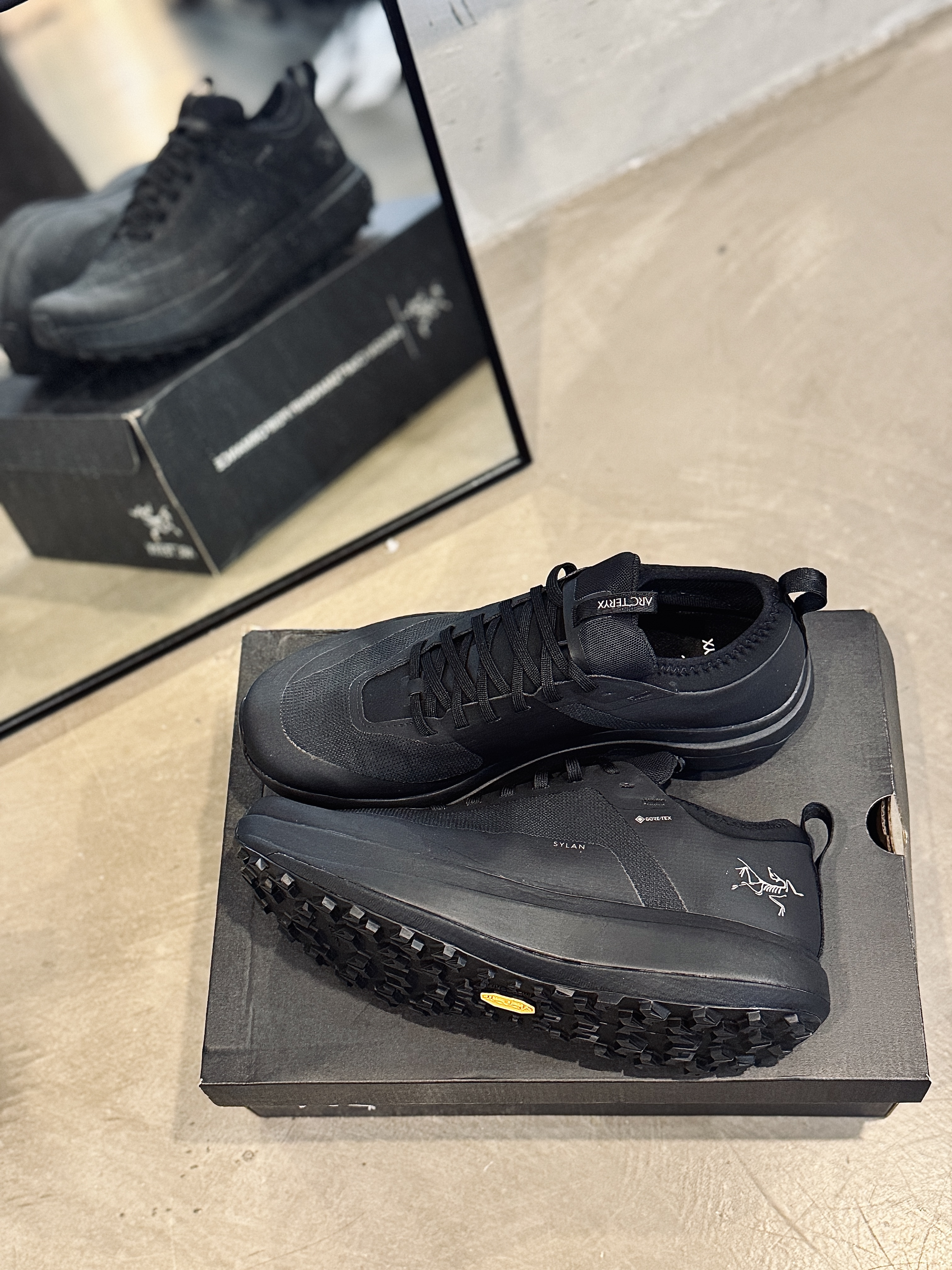 [現貨] Arcteryx Sylan GTX Black