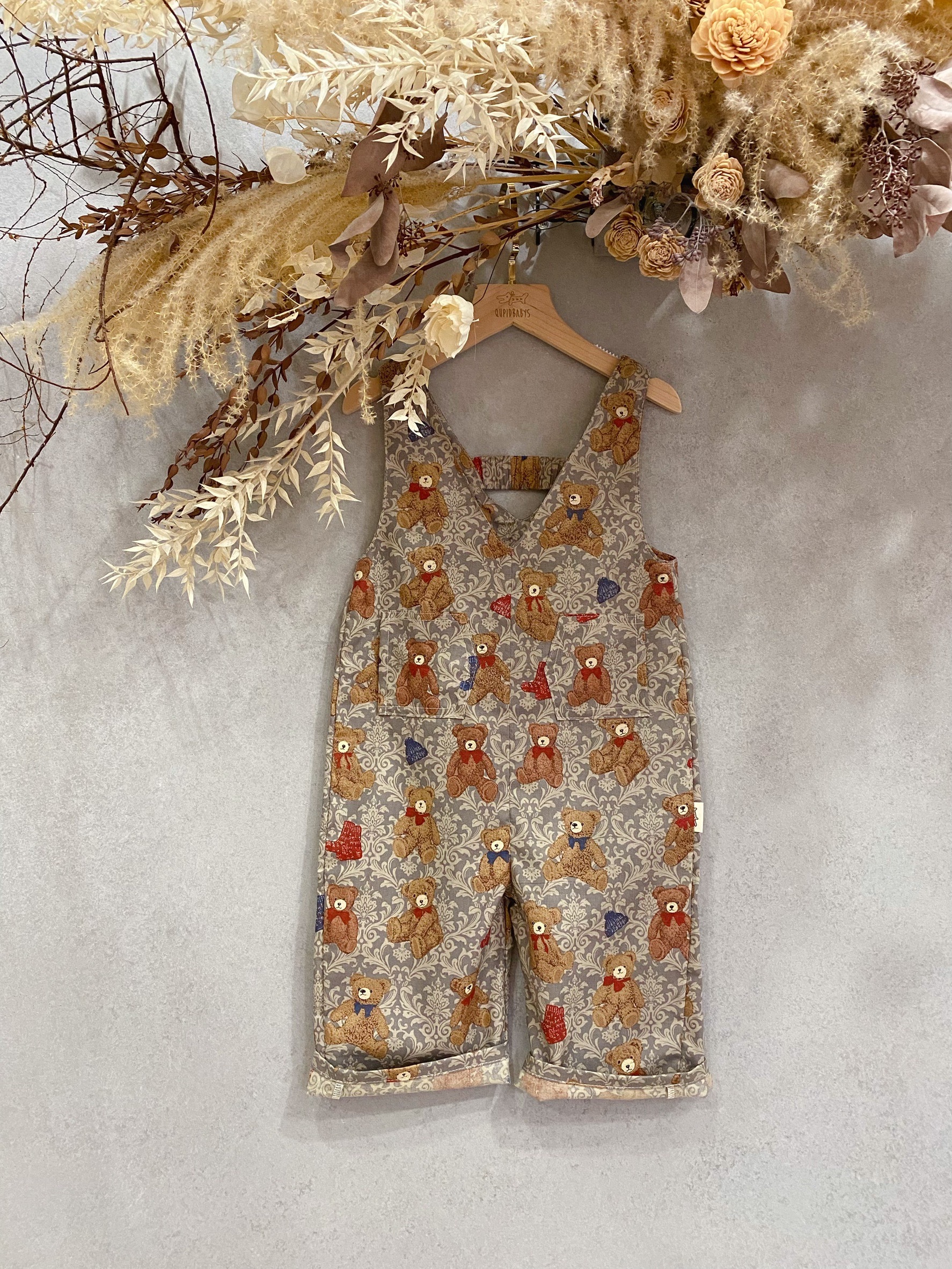 灰泰迪 吊帶寬褲（100）