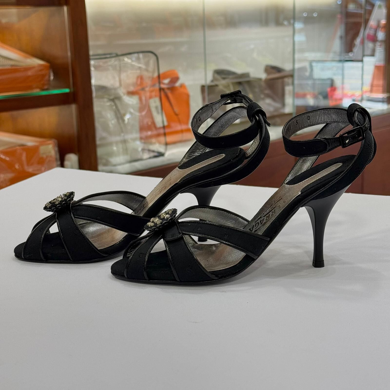 98%NEW二手FERRAGAMO高跟鞋35碼 黑色 DQ028927 H785 5 D #香榭站正品