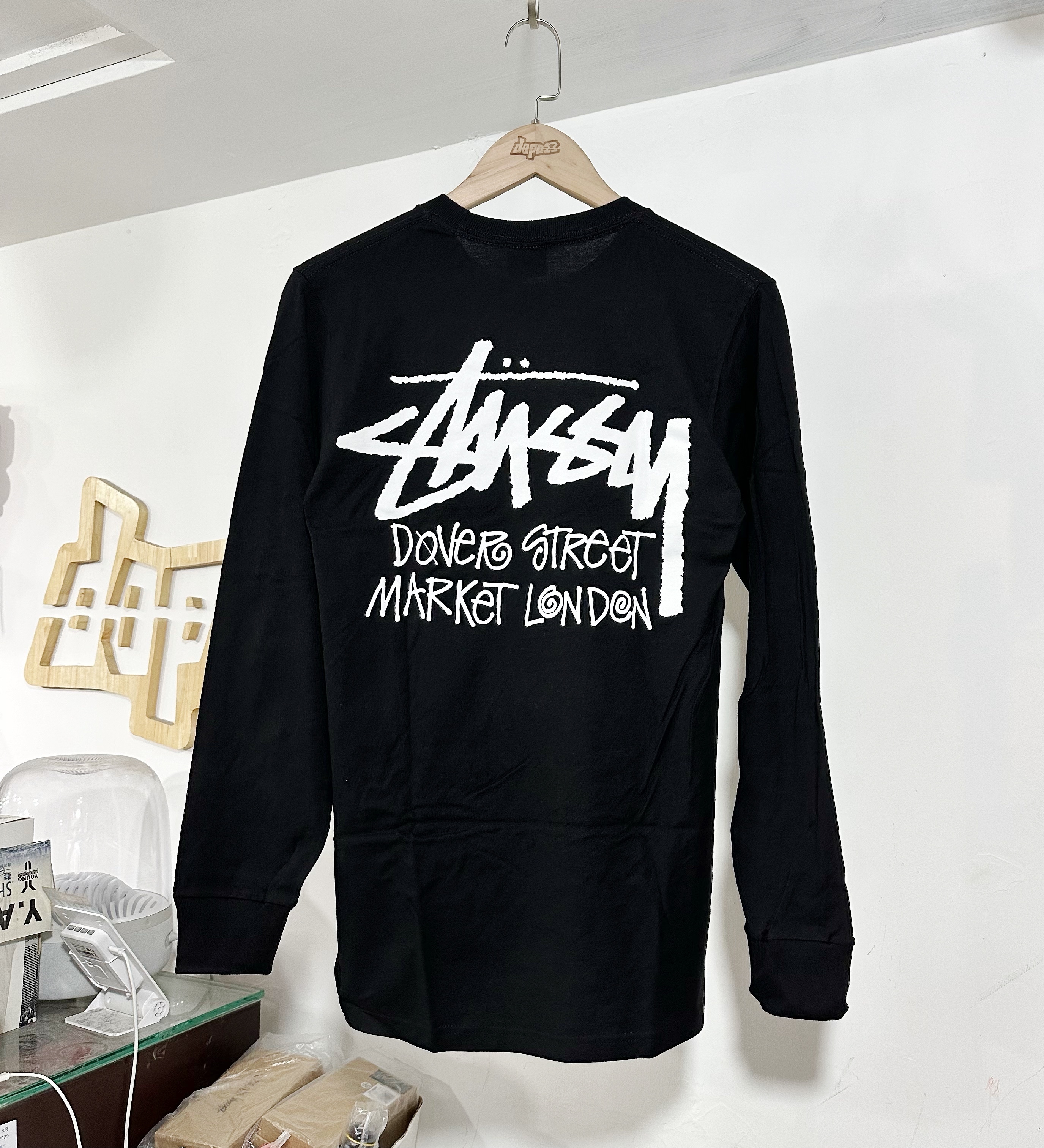 STÜSSY  DSM London Long Sleeve T-Shirt Black