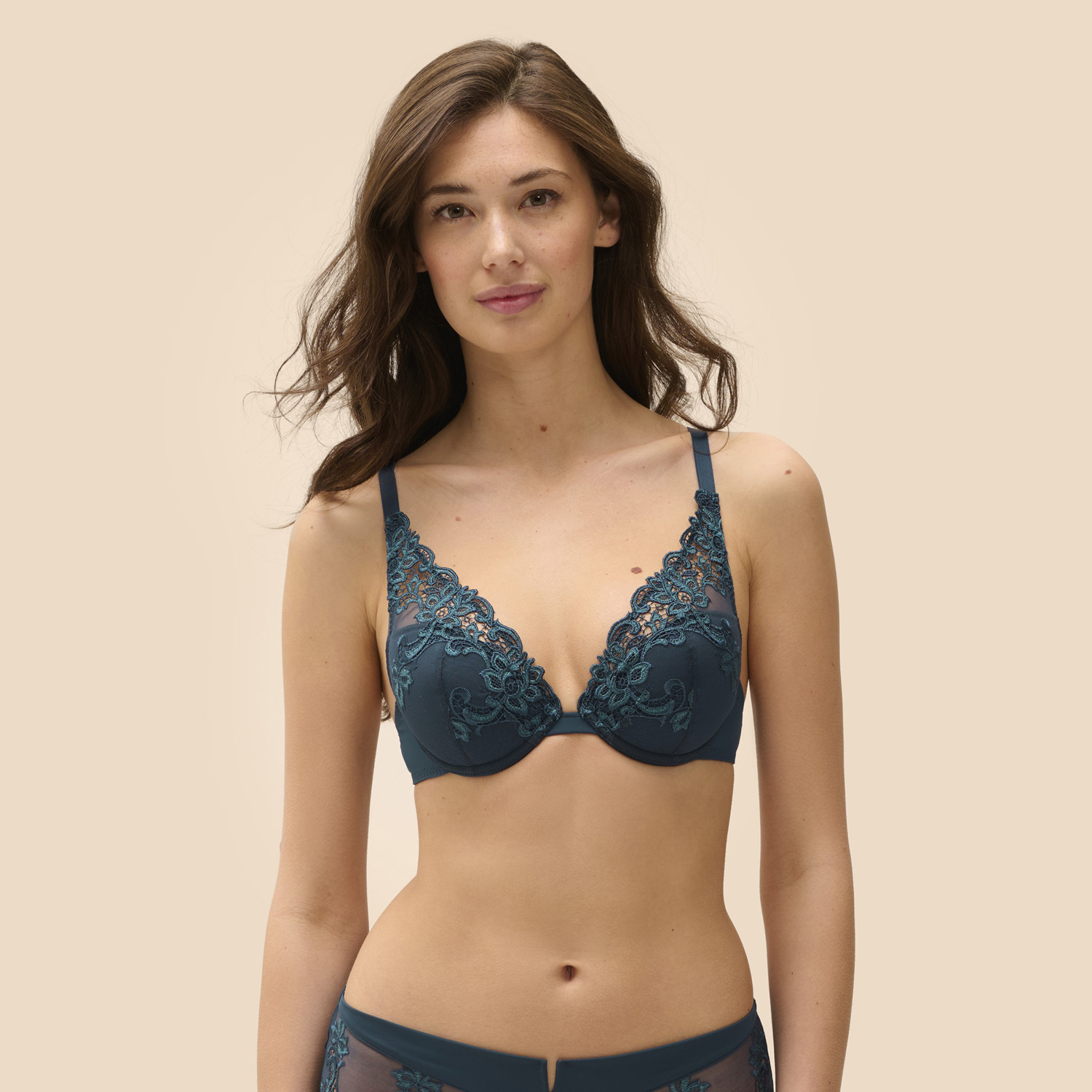SAGA 傳奇 集中托高胸罩 高貴藍