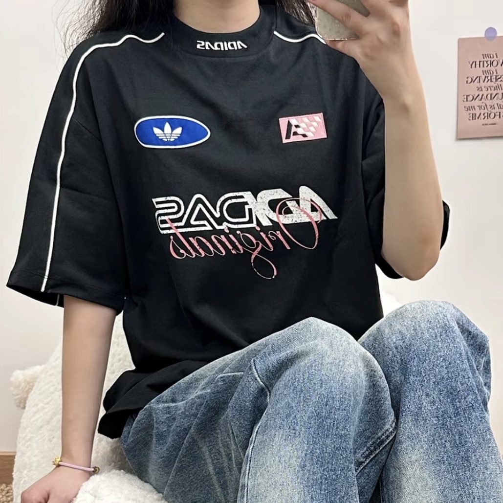 ADIDAS ORIGINALS MOTO GFX SS25 時尚 流行 微高領 賽車 球衣 短袖 黑 KG6678/預購