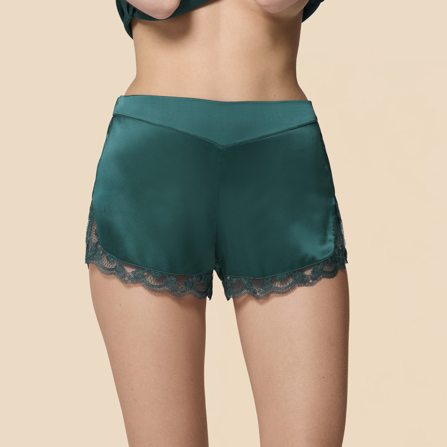 LOVE ME 愛自己 短褲 祖母綠