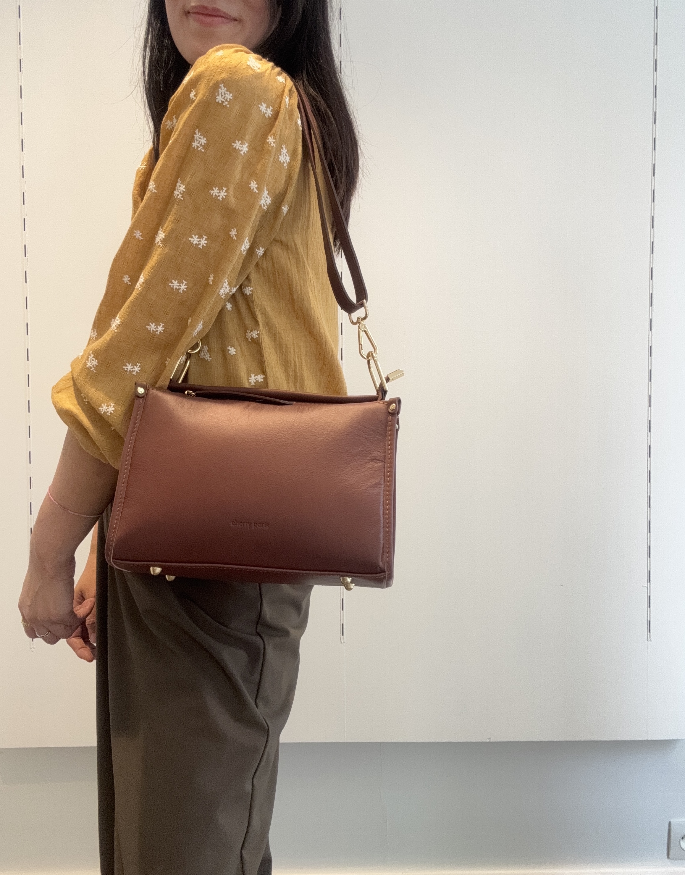 Cherry Paris Leather TAIS - 4183 Marron 啡色