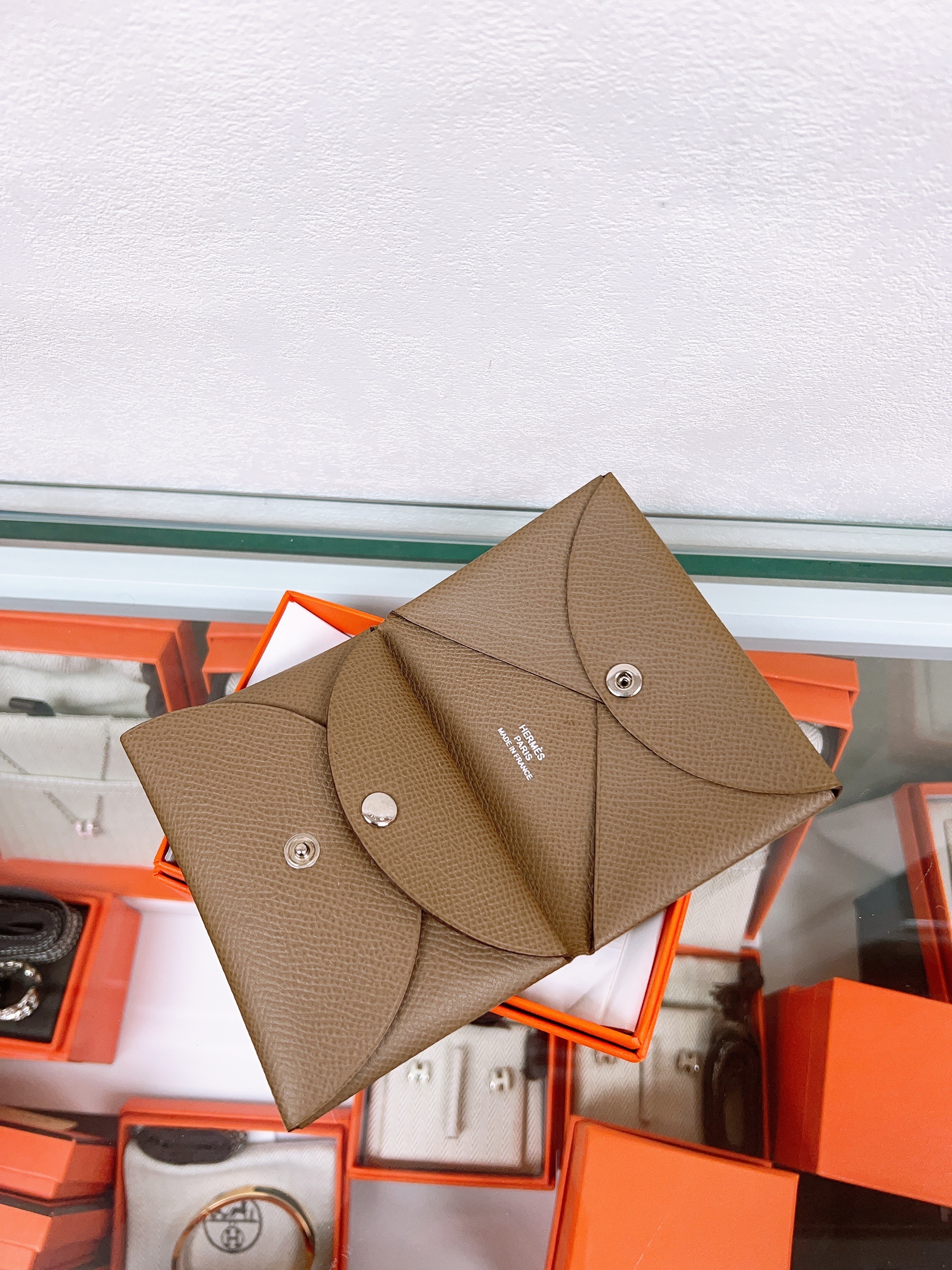 Hermes calvi duo card holder (etoupe/ stamp Z)