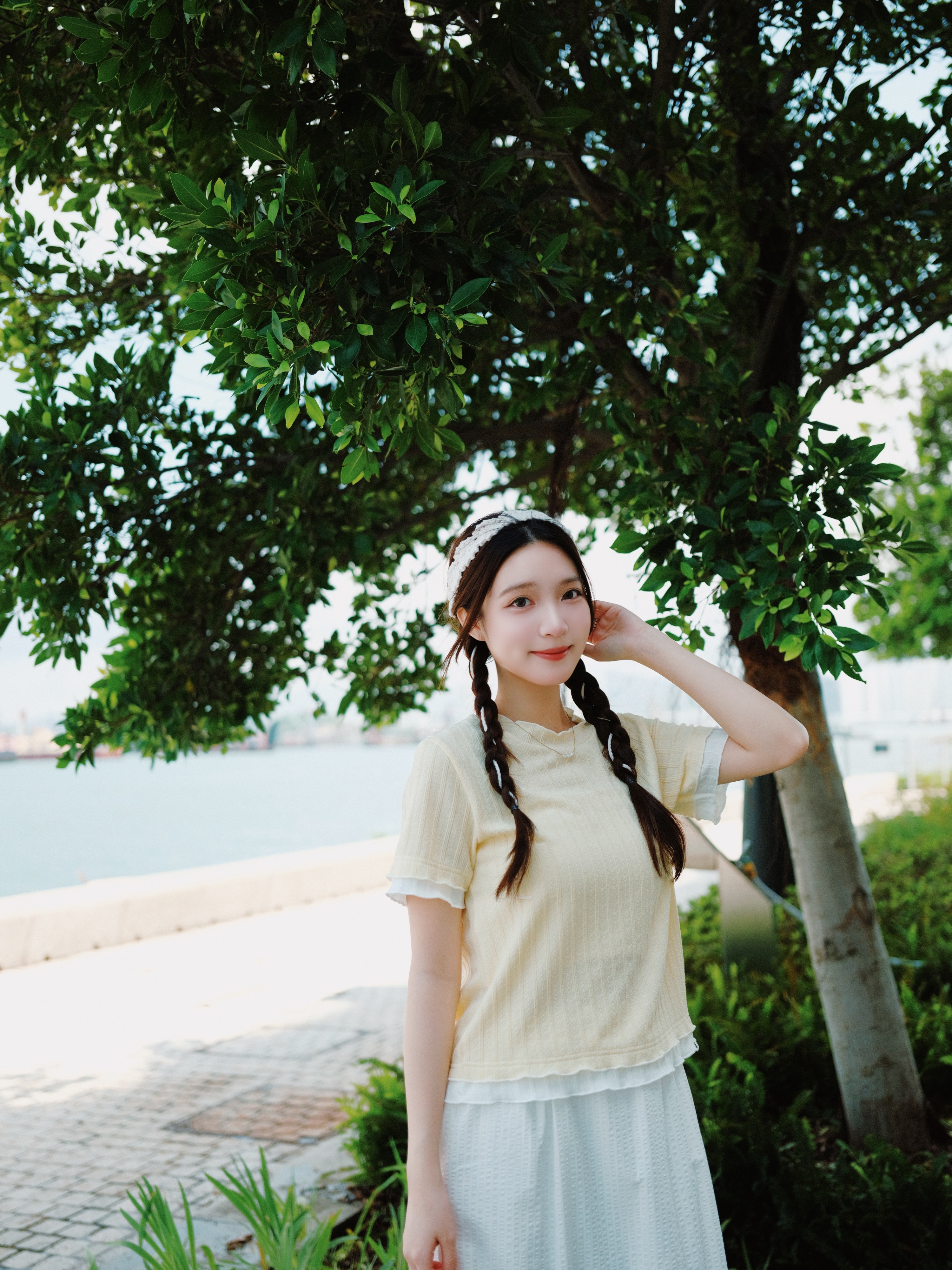 四色 / 雙層拼色滾邊短袖上衣 / Double-Layer Contrast Trim Tee