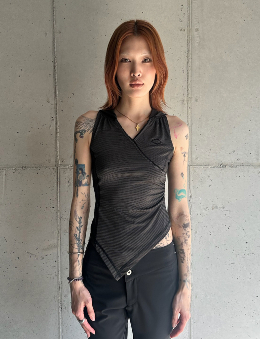 Mischief  MSCHF  許光漢、秀智愛牌 /  HOODED STRIPE VEST__BROWN/BLACK 連帽條紋背心式上衣 咖啡黑色 / AUG25