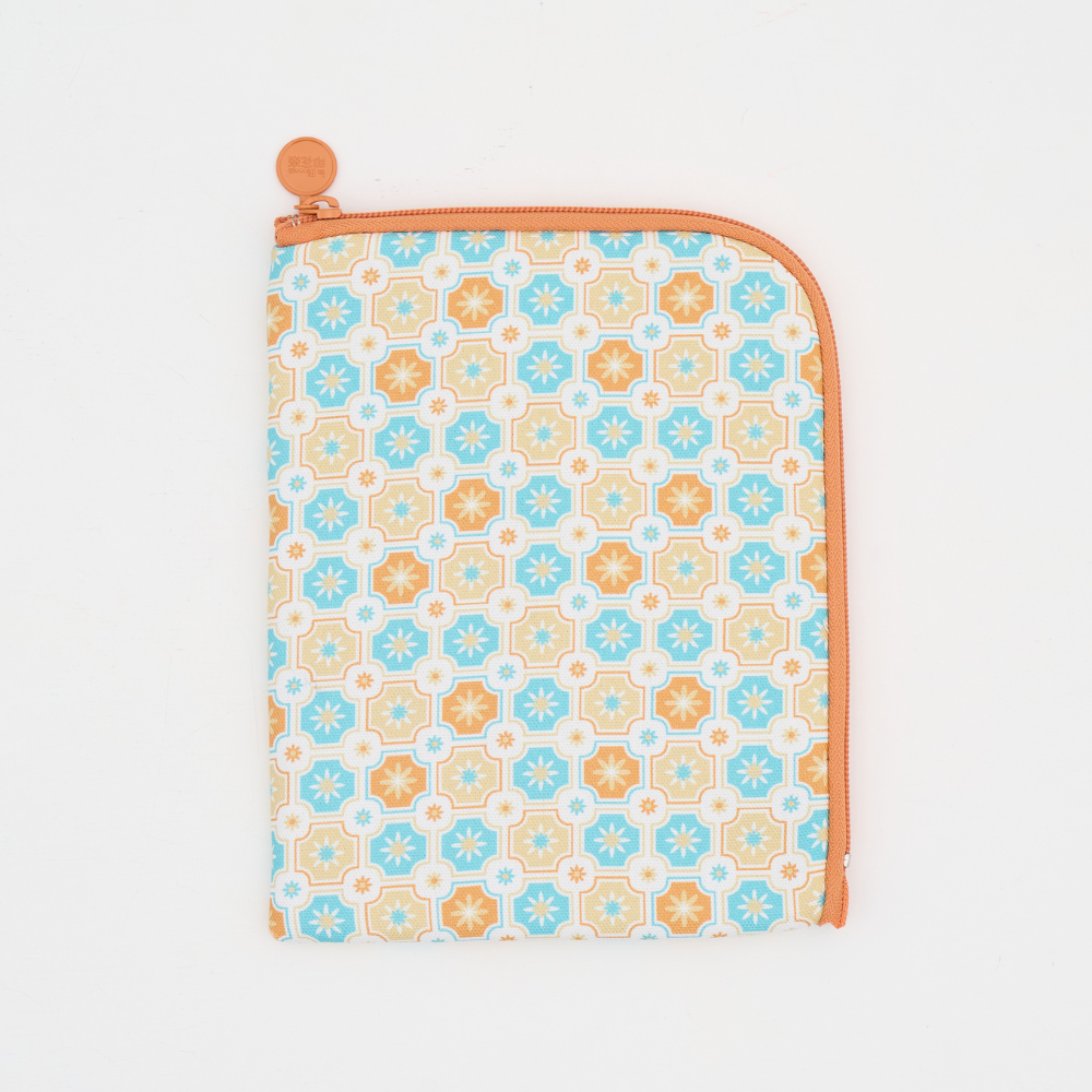 11" iPad Sleeve/Old Ceramic Tile No.2/Glass Marbles