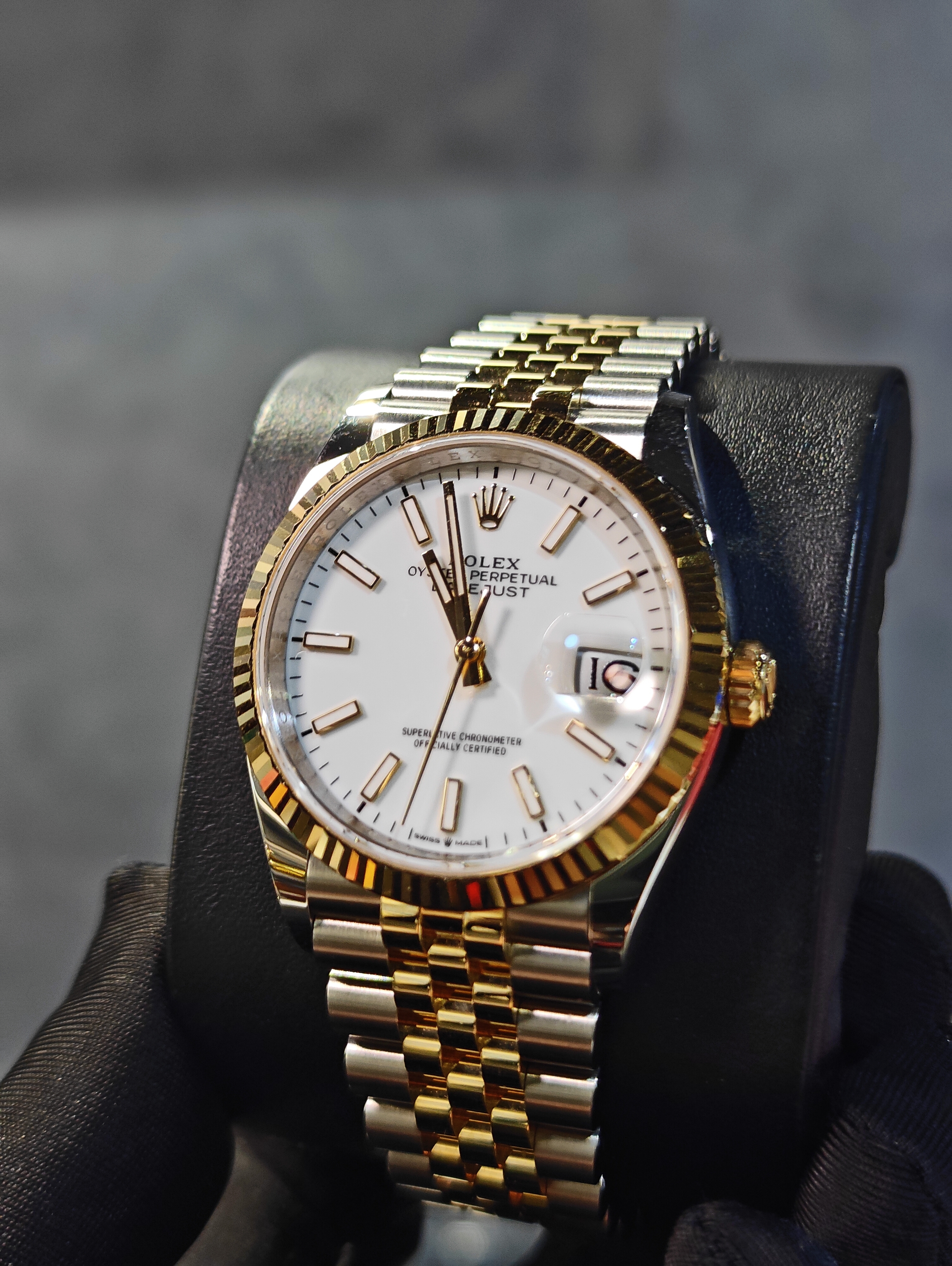 全新勞力士126233 白色面 DATEJUST 36 珠式黃金鋼