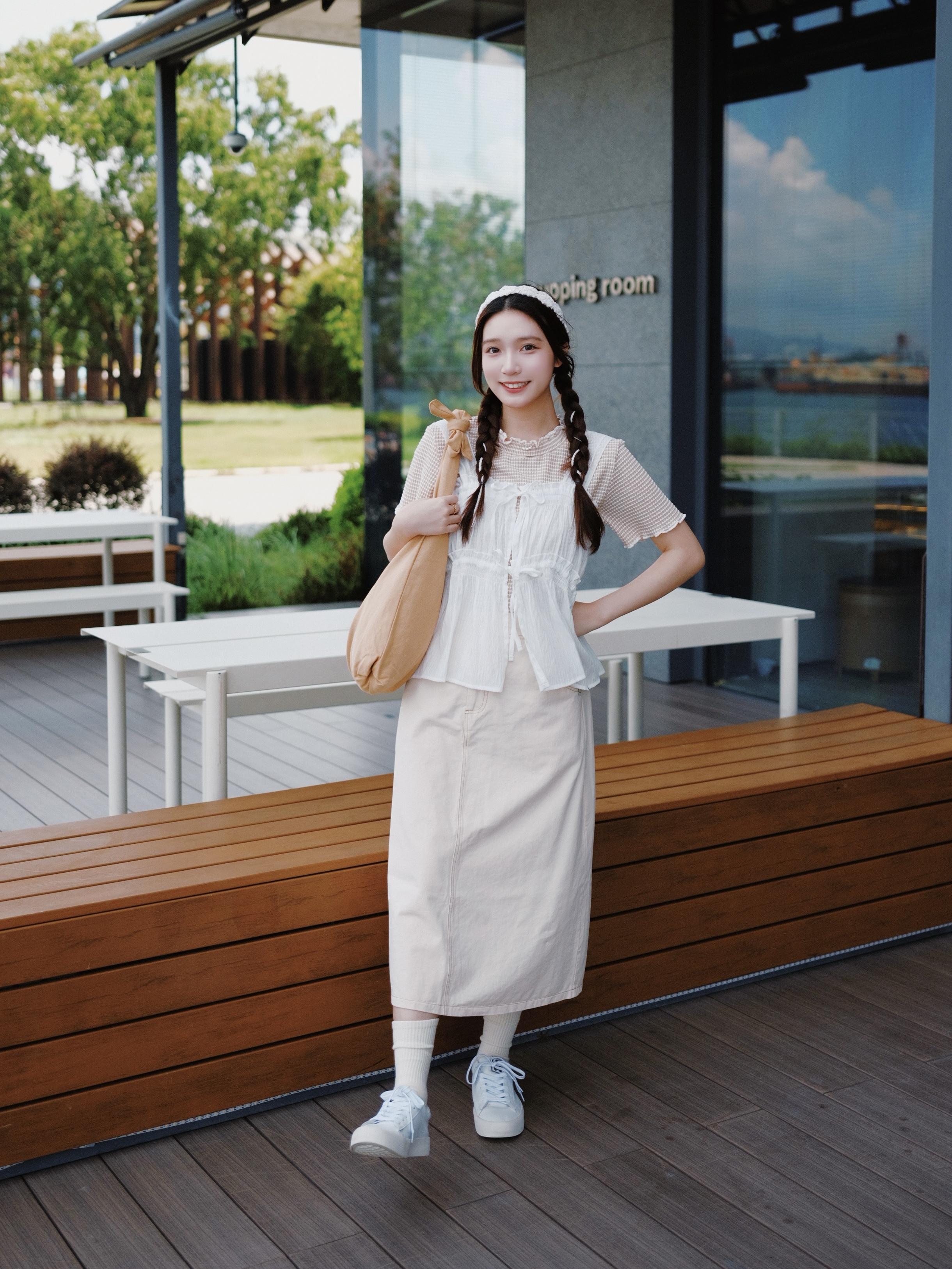 三色 / 明線斜布A字半身裙 / Topstitched Twill A-Line Skirt