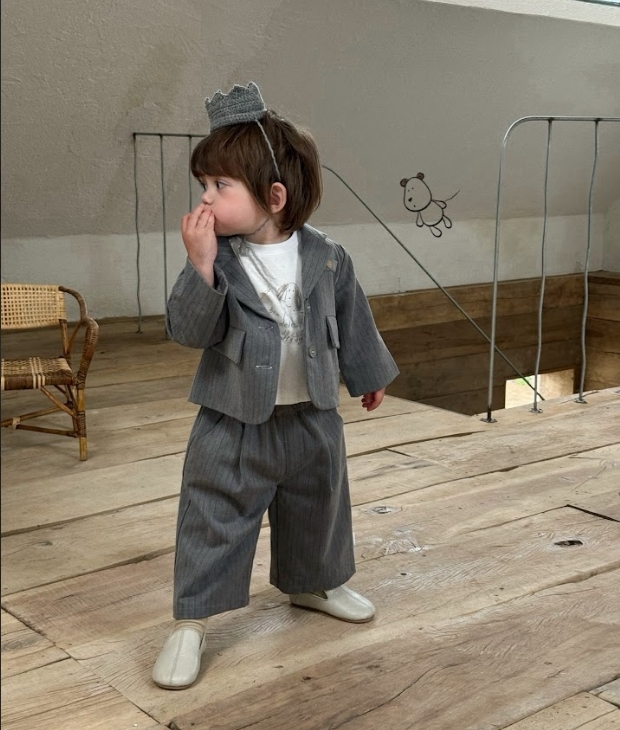 BYB07SE258GY直紋灰色紳士2件套