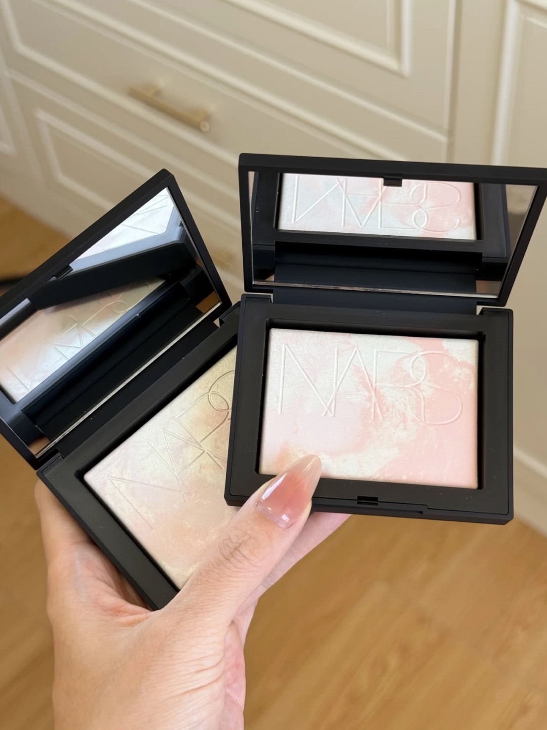 <2025限定新品> NARS 極晝粉 大白餅 10g 蜜粉餅