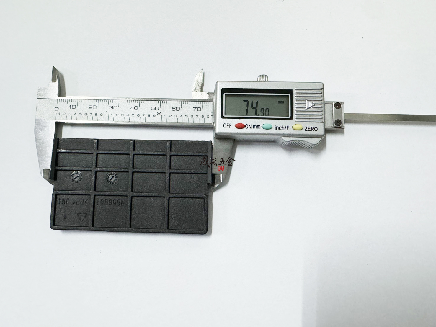 加高隔板｜DEWALT 美國 得偉｜大型工具收納盒 DWAN2190XL工具盒用隔板｜DWAN2190-C