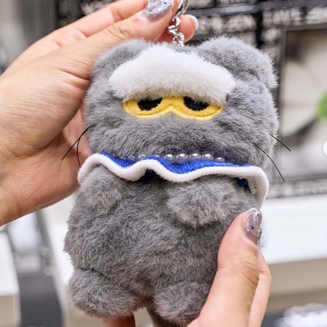ミュージシャン ZOA PLUSH KEYRING gdragon ZONFRIENDS G-Dragon Zo&Friends Zoa Plush Keyring