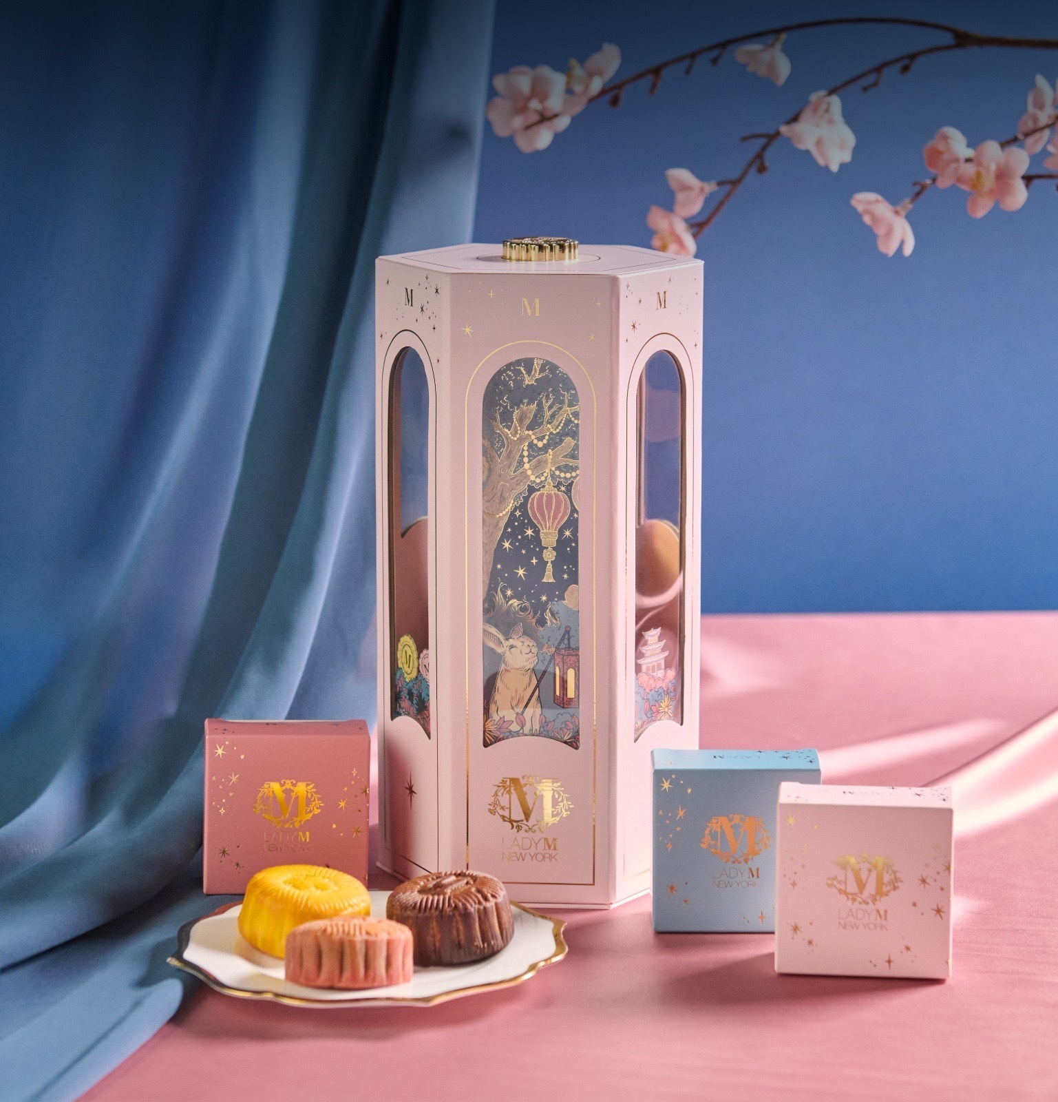 Lady M 2025 Jade Rabbit Lantern Gift Set 月影燈籠月餅禮盒