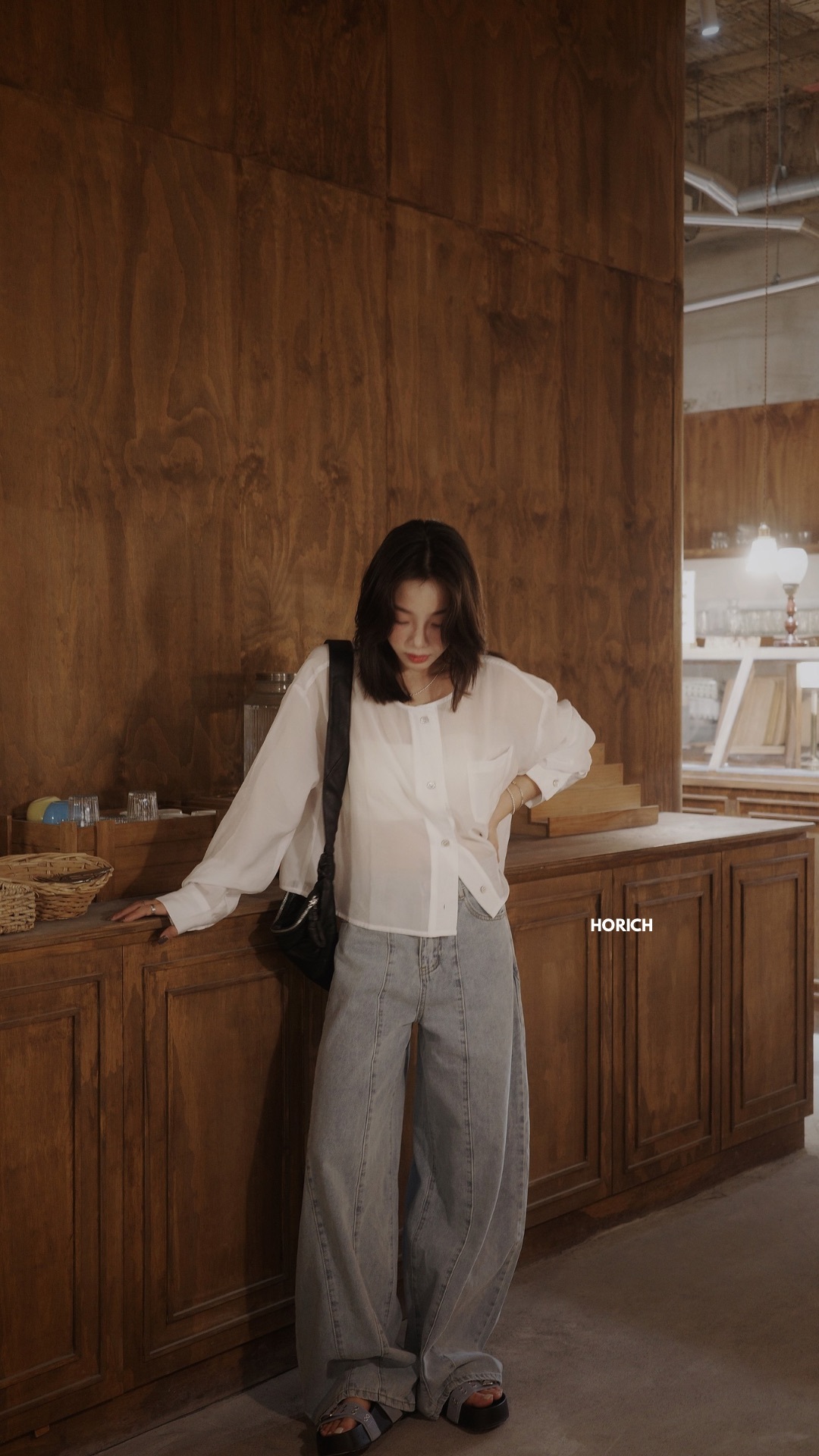 𝗔𝘂𝗴.𝟭𝟯 /7852-無領短版天絲透膚襯衫-白色