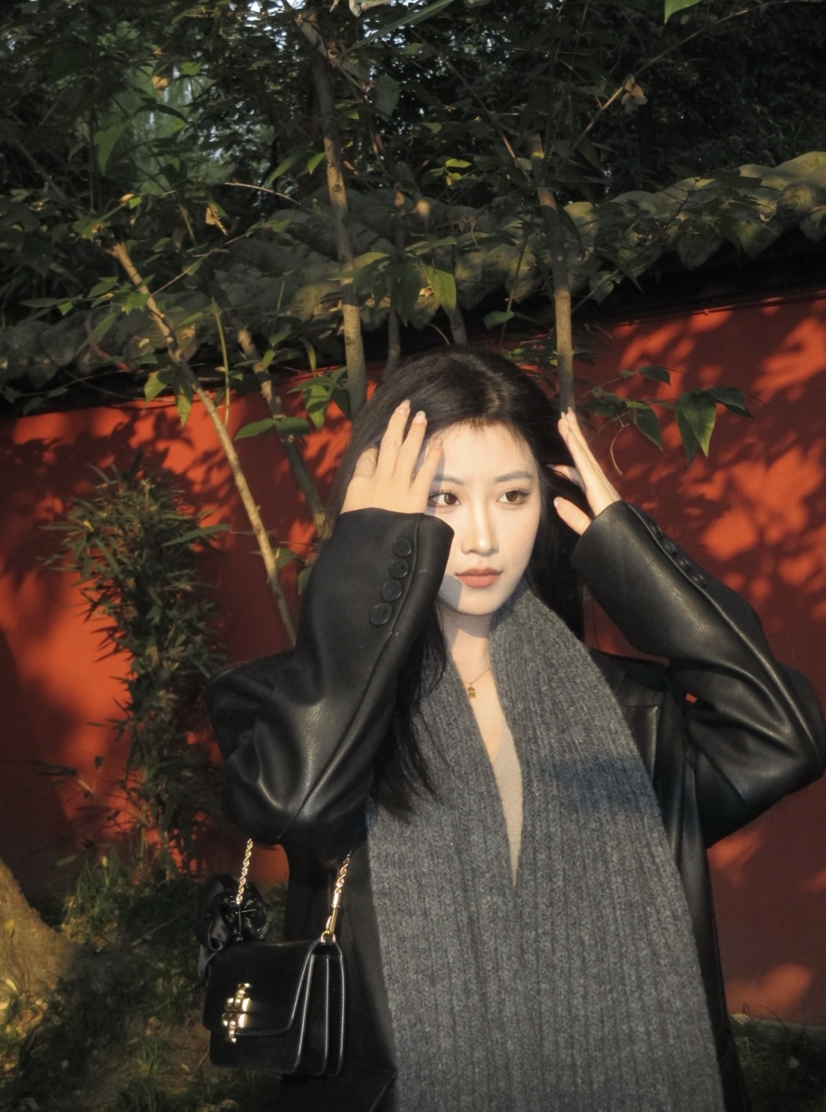 Tory Burch Eleanor 法棍包 黑色