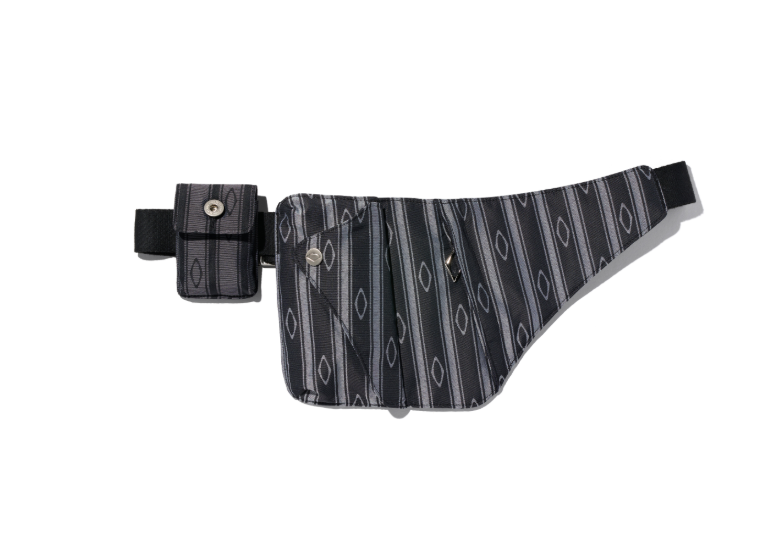 Mischief  MSCHF  許光漢、秀智愛牌 /  JACQUARD BODY POUCH_BLACK 提花布腰包 黑色 / AUG25