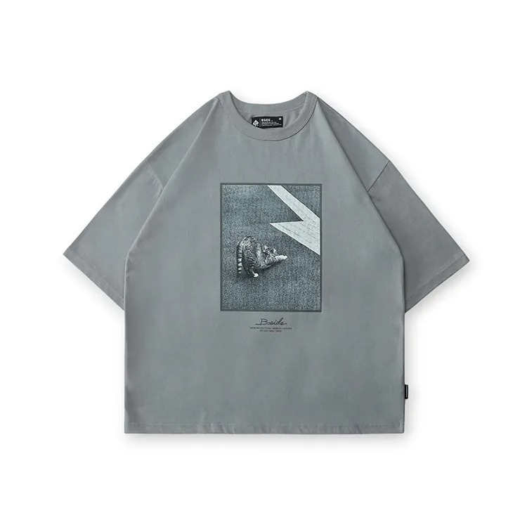 B-SIDE LAZY STREET CAT WIDE TEE
