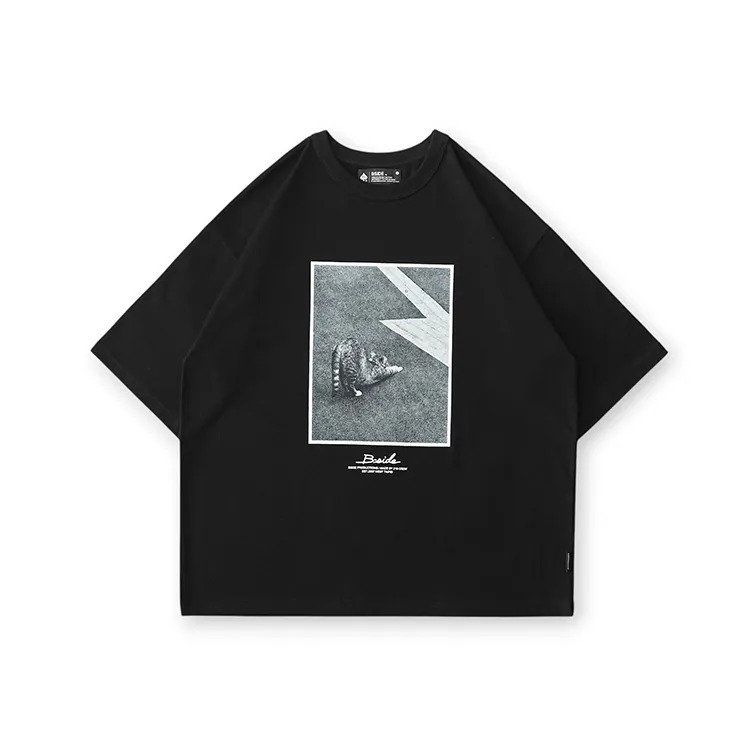 B-SIDE LAZY STREET CAT WIDE TEE