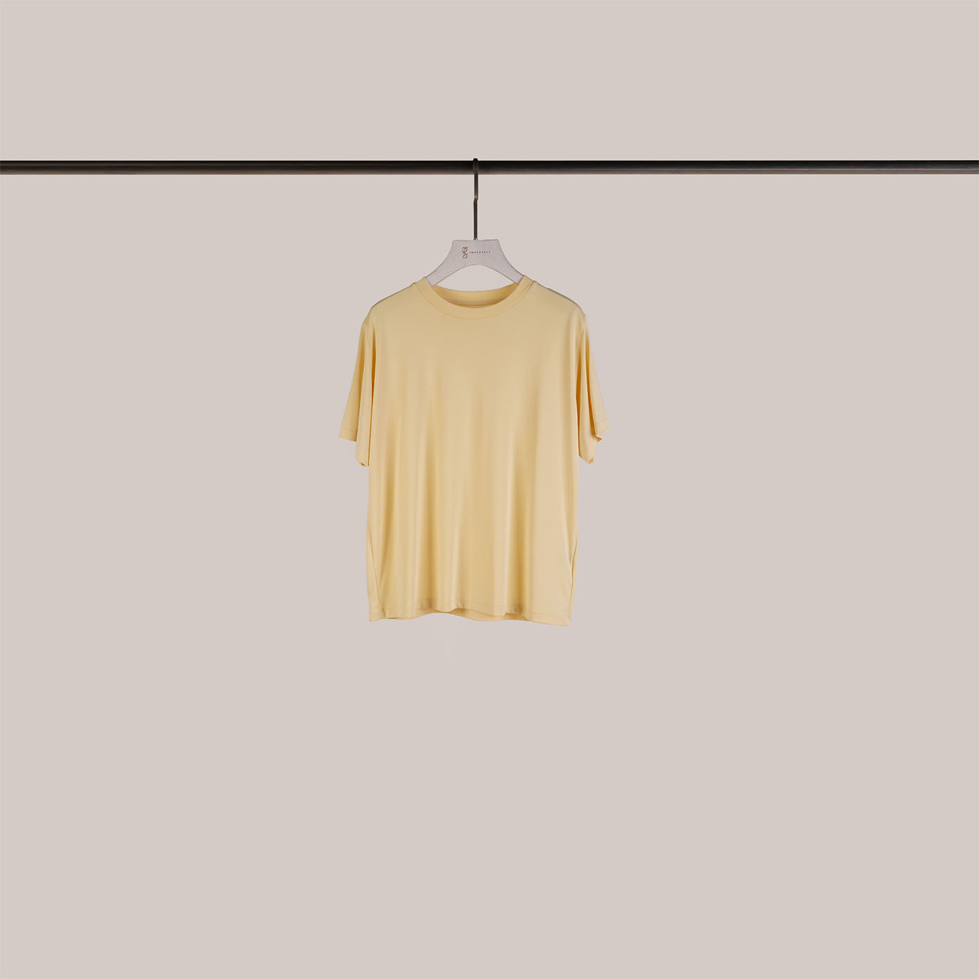 百搭舒適圓領T | 奶油黃