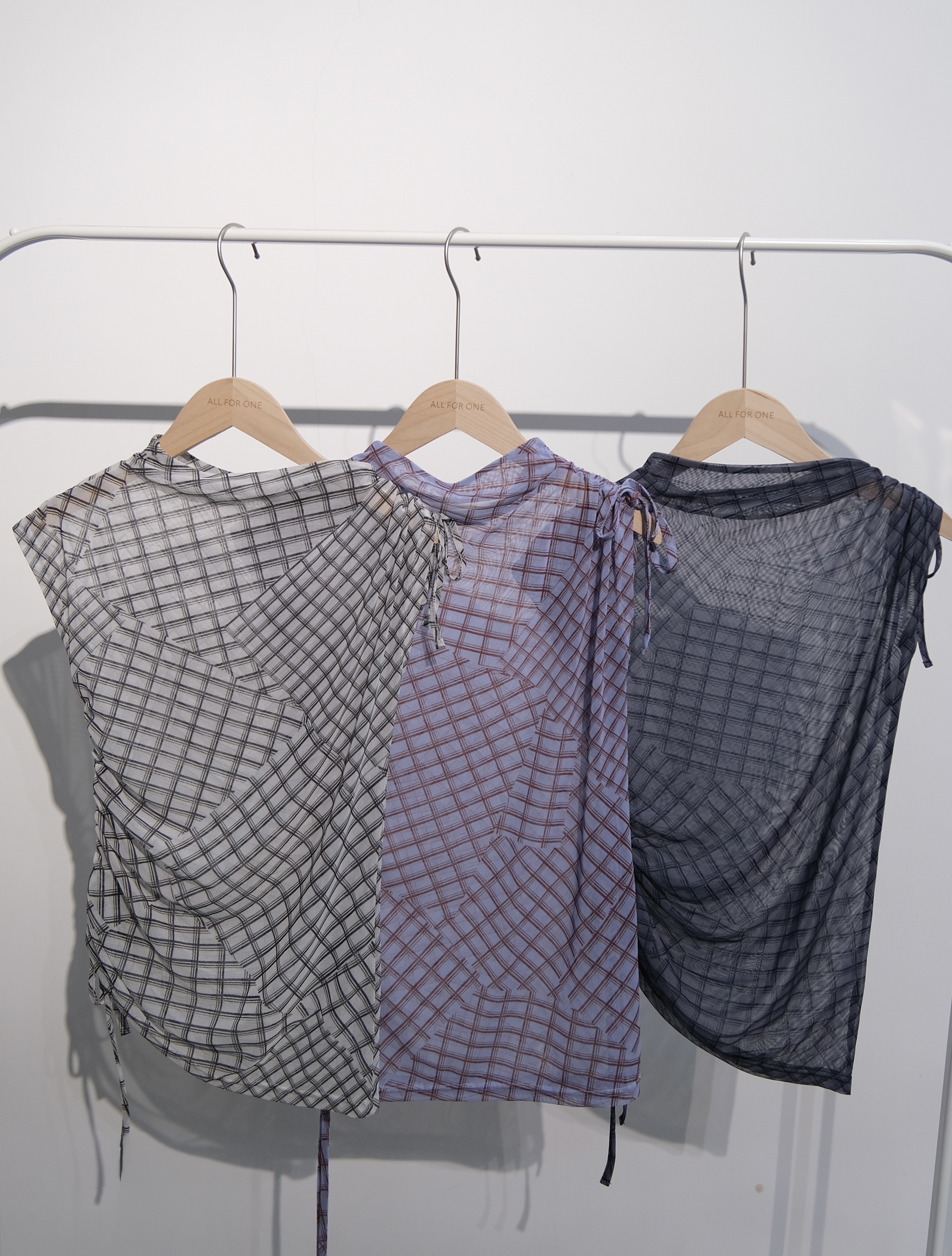 透明格子設計感top