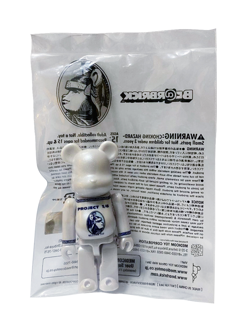 BEARBRICK WHITE CENTURION 100％
