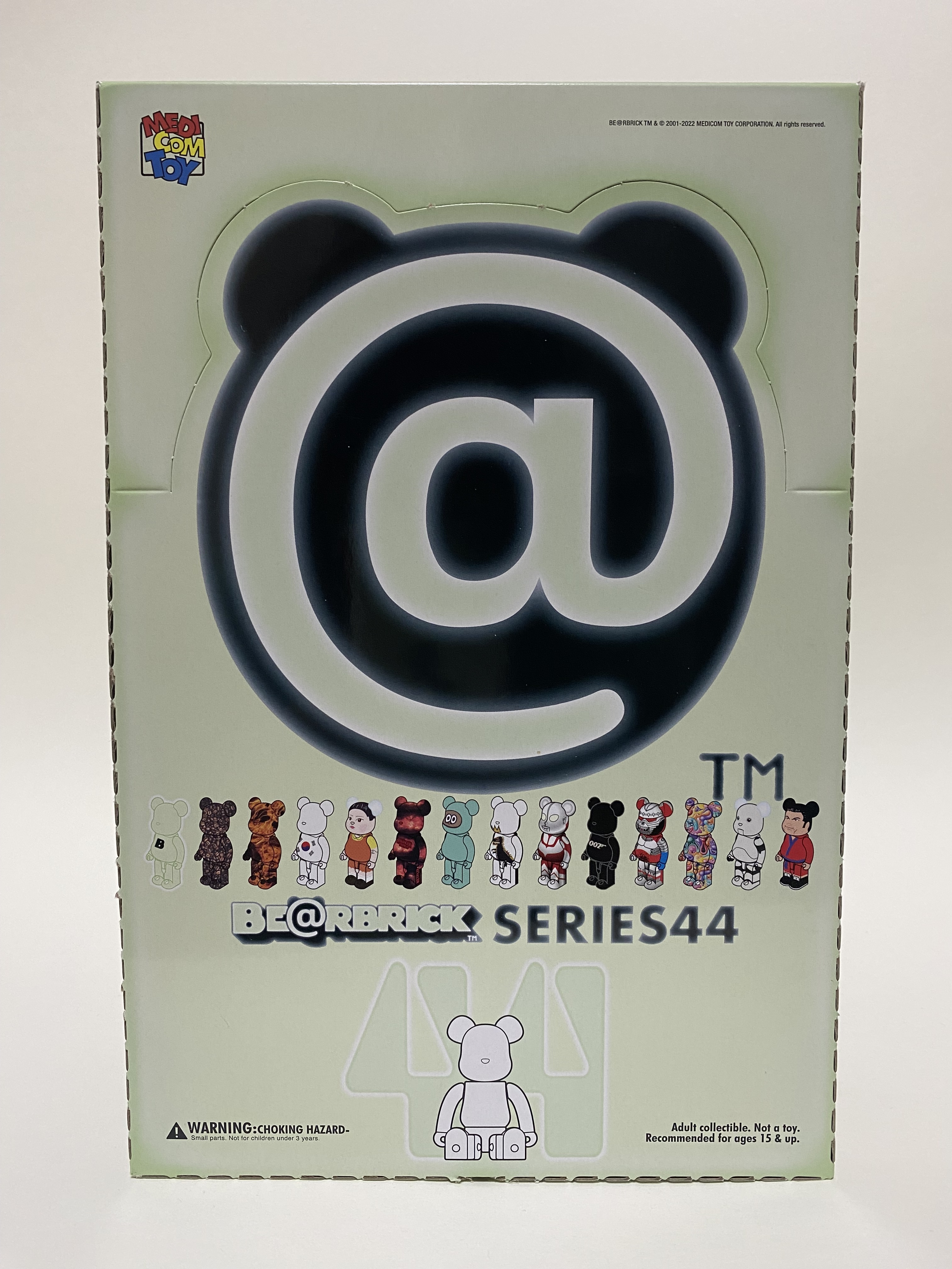 BEARBRICK 100% SERIES 44 ORIGINAL BOX OF 24 PIECES 原盒24個