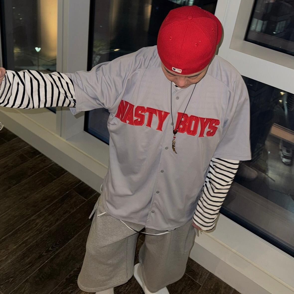 英文字開胸短袖Tee BY ATTENTION-390S