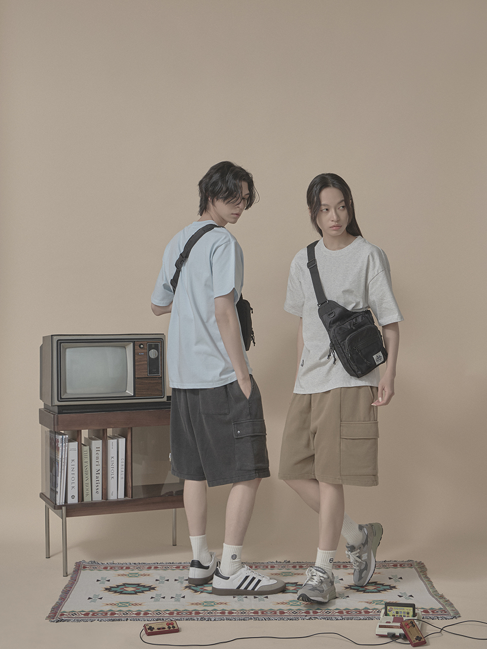 硅膠標棉質圓領素T(十色)