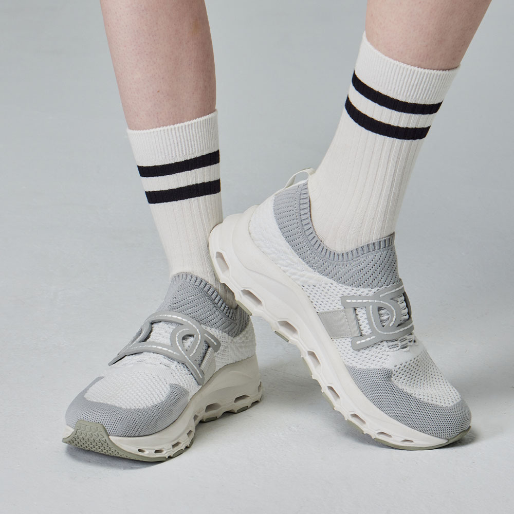 蒙布朗 飛織 蜂巢彈力鞋(灰白)