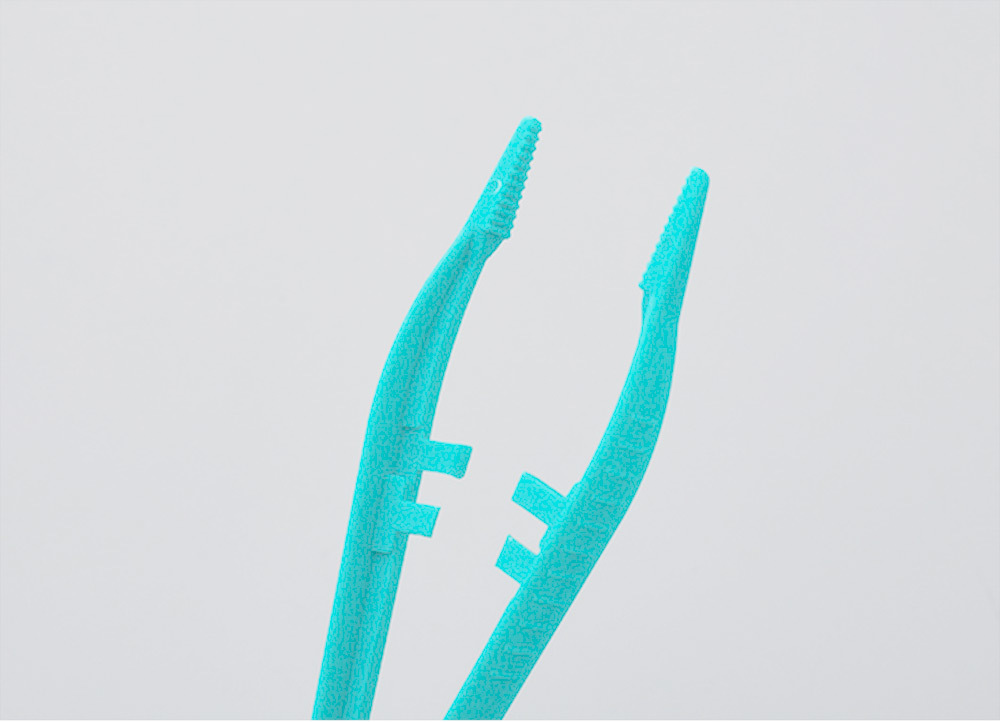 無論是夾取糞便還是餵食蟋蟀與杜比亞,皆能輕鬆上手,是爬蟲飼養者不可或缺的助手