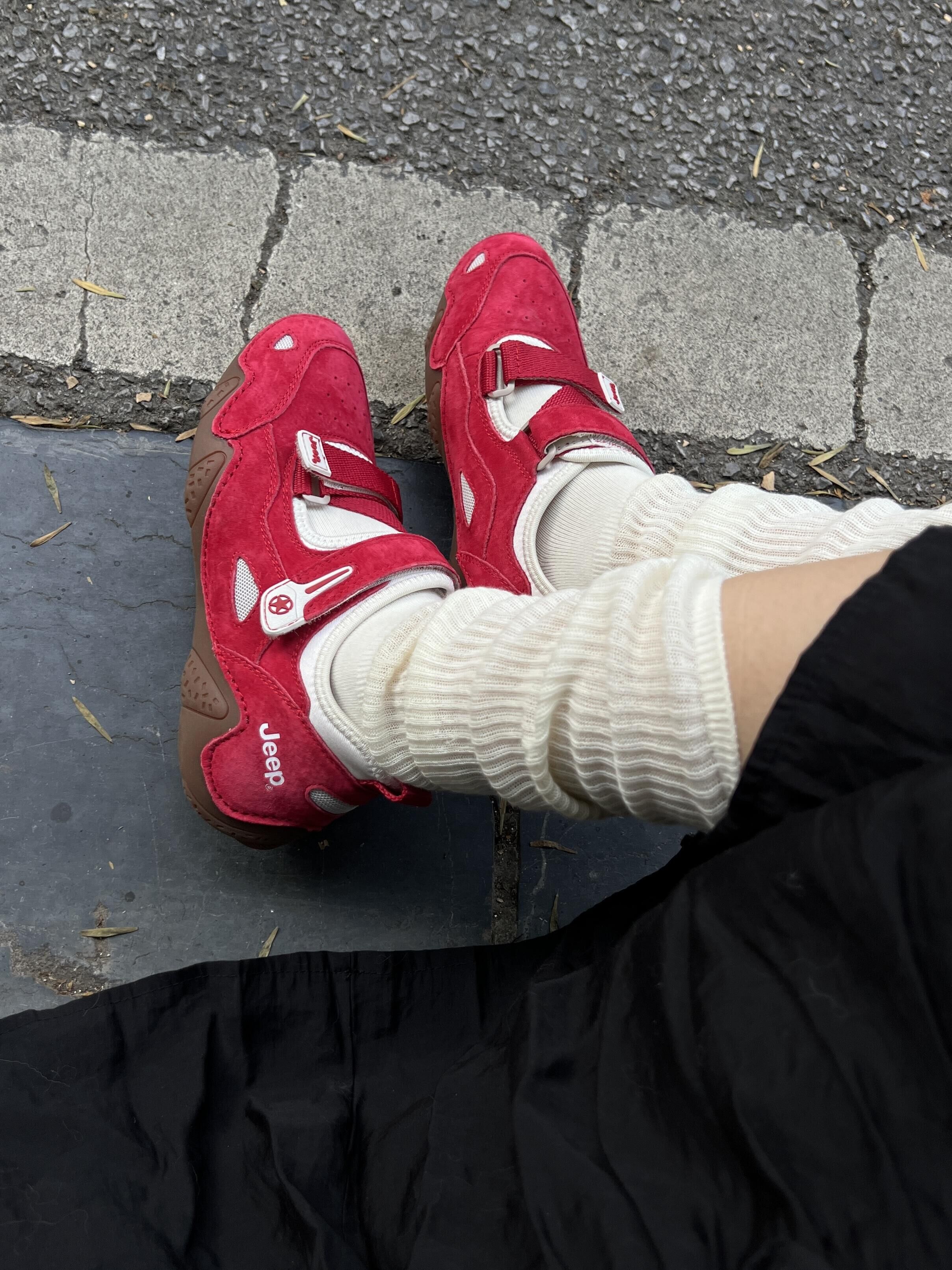 JEEP 戶外涼鞋 包頭涼鞋 瑪莉珍鞋 櫻桃紅 活力紅 紅白色 機能鞋 戶外 麂皮 女款 紅色/預購