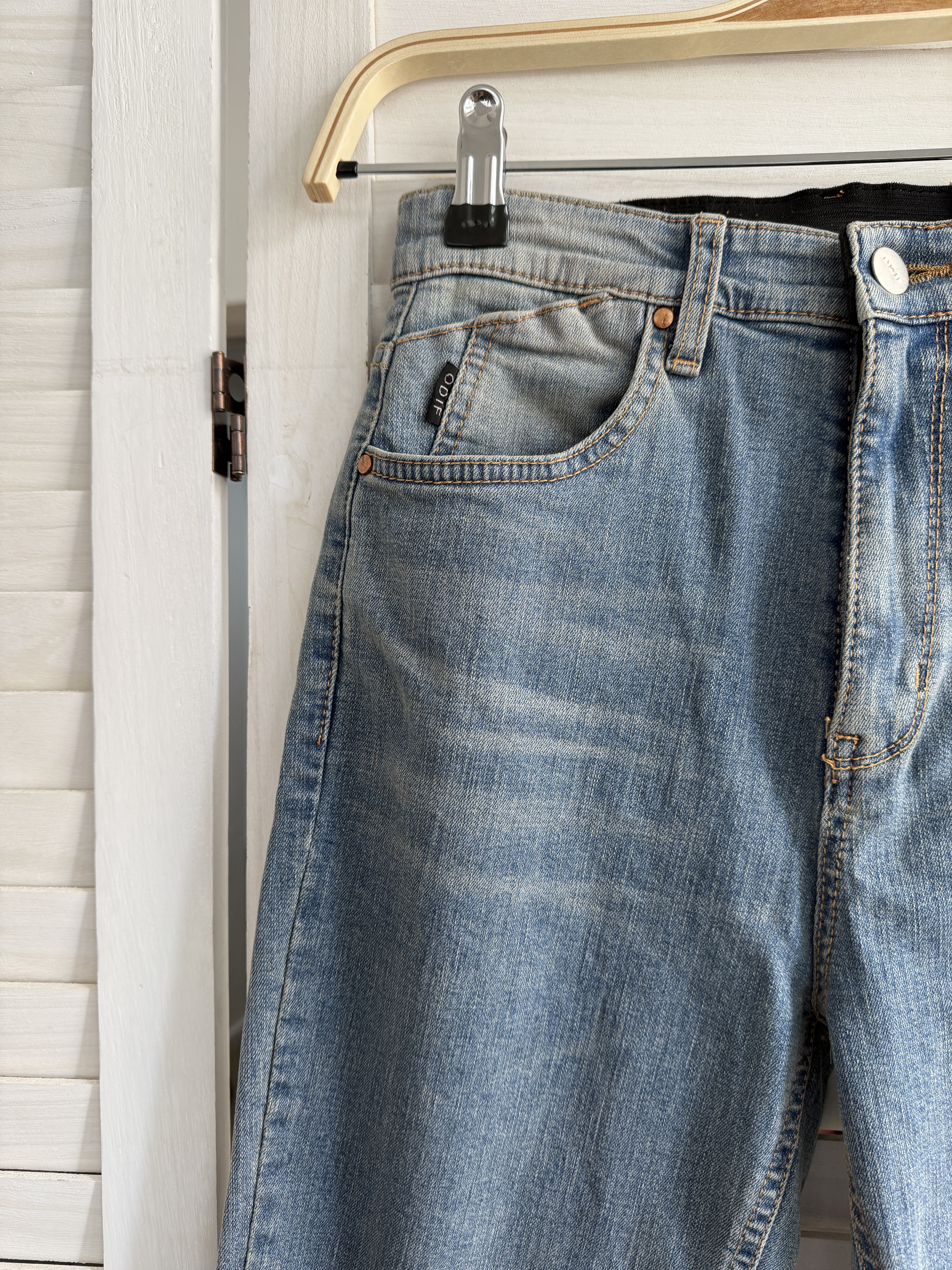 SALE #6341 M only 不修邊緊身牛仔褲