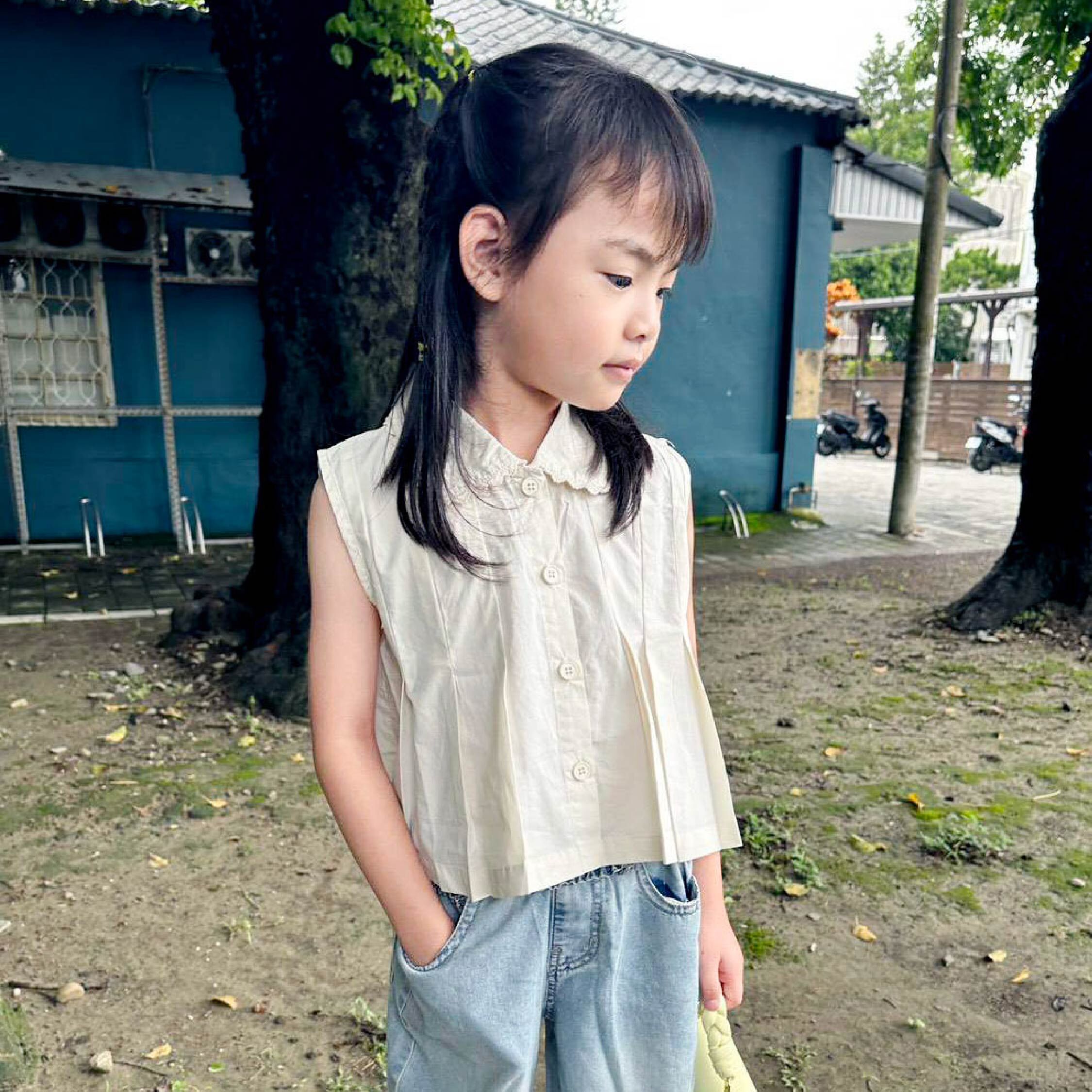 【H50396】率性百褶設計翻領背心/上衣