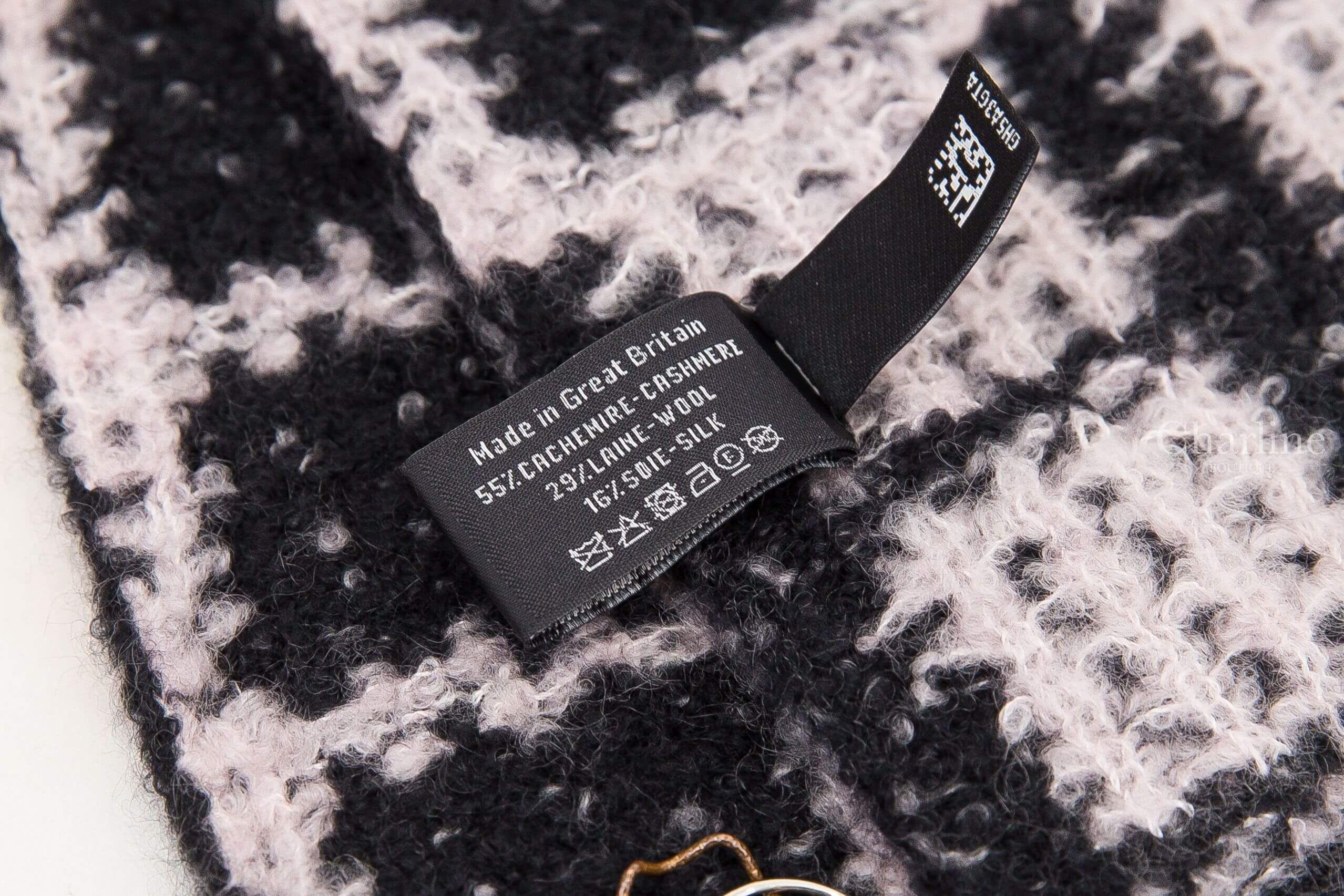 Chanel Scarf 黑色/粉色格紋立體粉色CC喀什米爾混羊毛混絲圍巾-Charline Boutique 精品代購