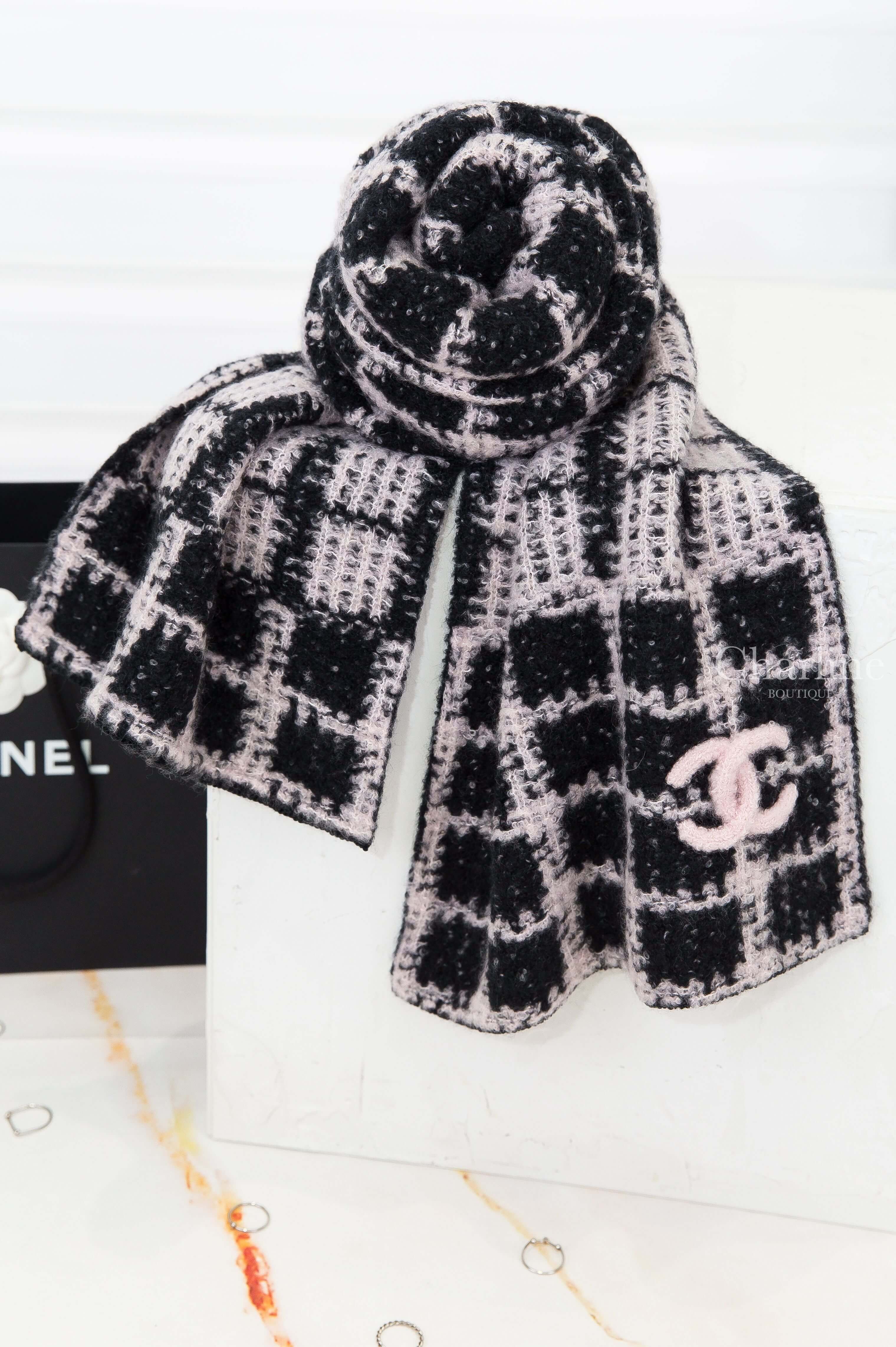 Chanel Scarf 黑色/粉色格紋立體粉色CC喀什米爾混羊毛混絲圍巾