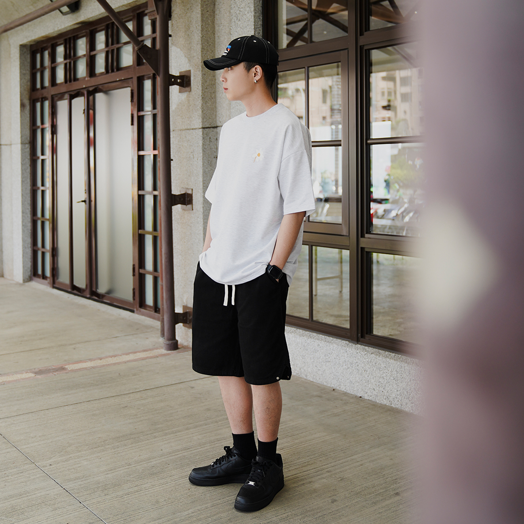 shorts - 小側開水洗牛仔短褲 LJ-313