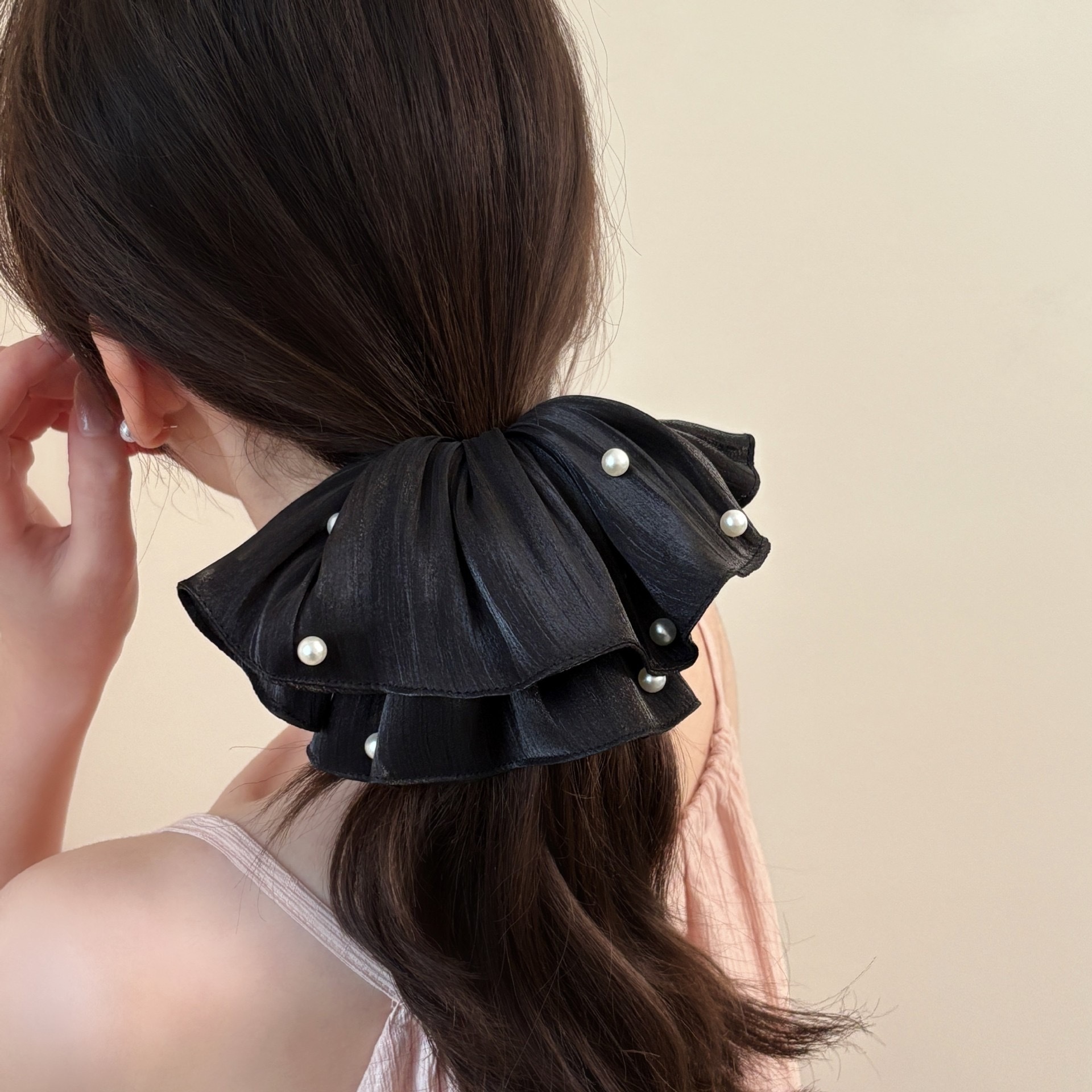 珠光緞面珍珠大腸髮圈