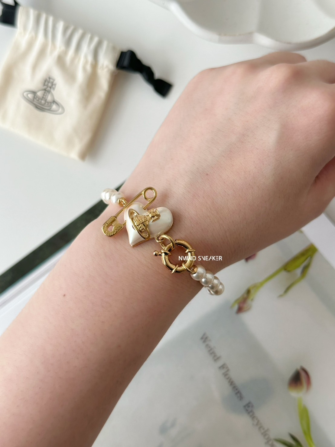 <快速出貨> Vivienne Westwood Orietta Pearl Bracelet 愛心星球別針珍珠手鍊 金