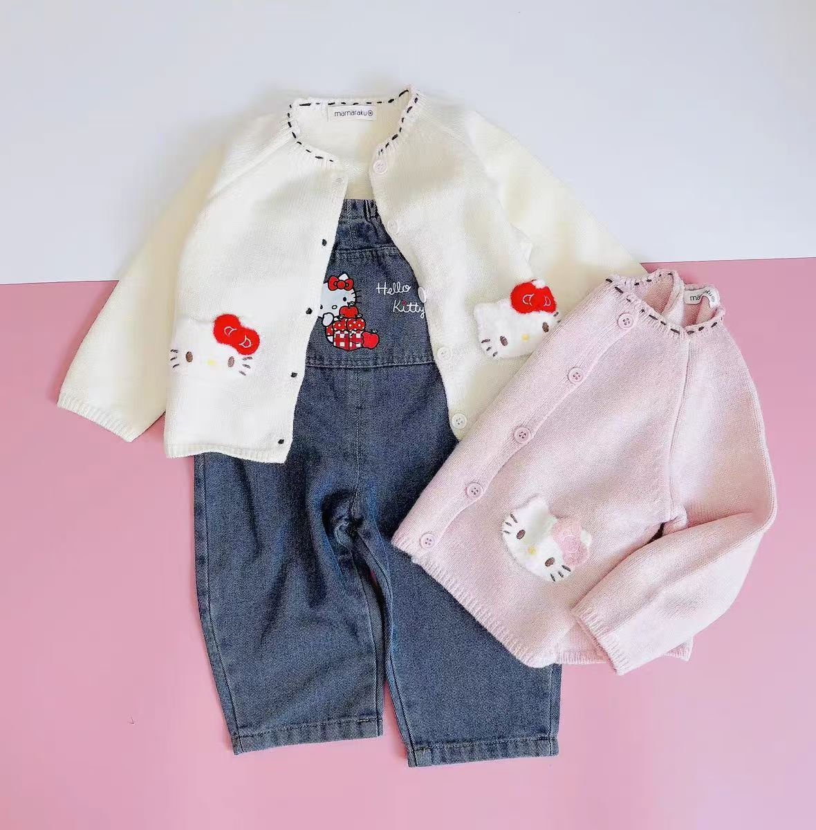 𝐌𝐚𝐦𝐚𝐫𝐚𝐤𝐮 x 𝐒𝐚𝐧𝐫𝐢𝐨 Hello Kitty 針織外套